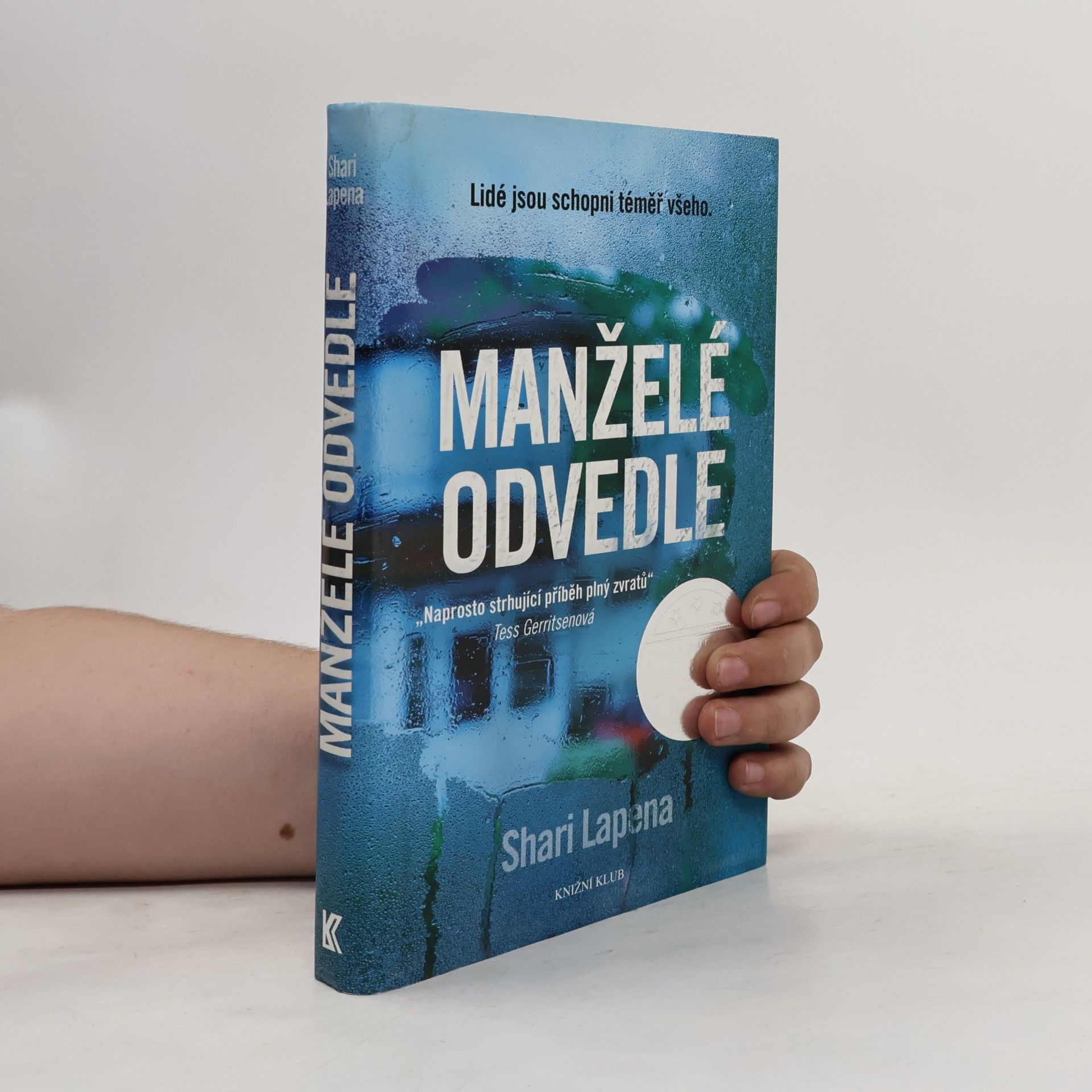 Shari Lapena Manželé odvedle