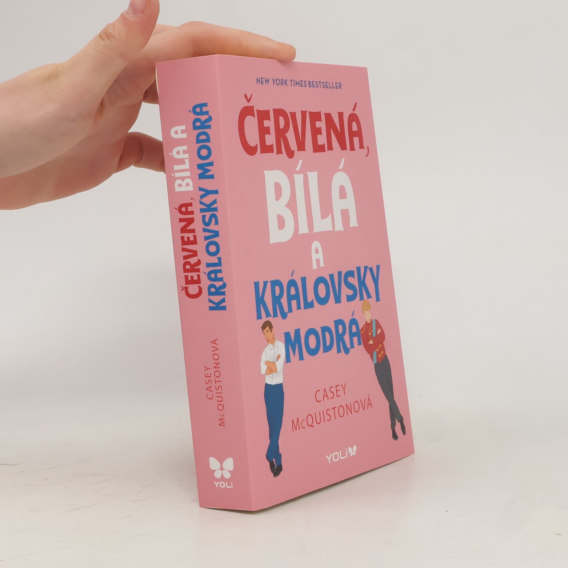 Červená, bílá a královsky modrá