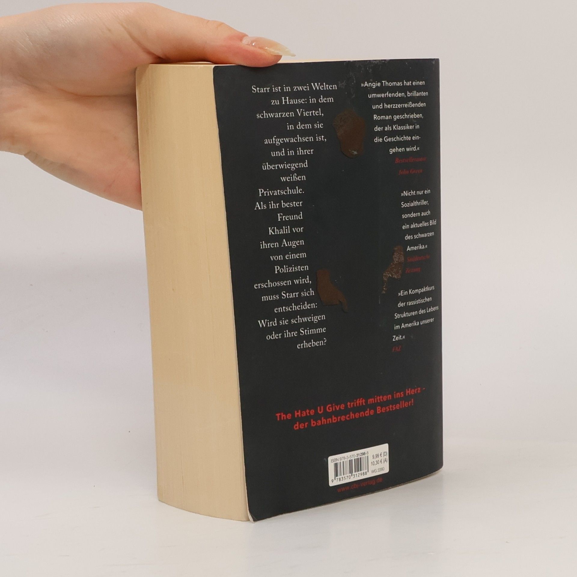 Angie Thomas The Hate U Give