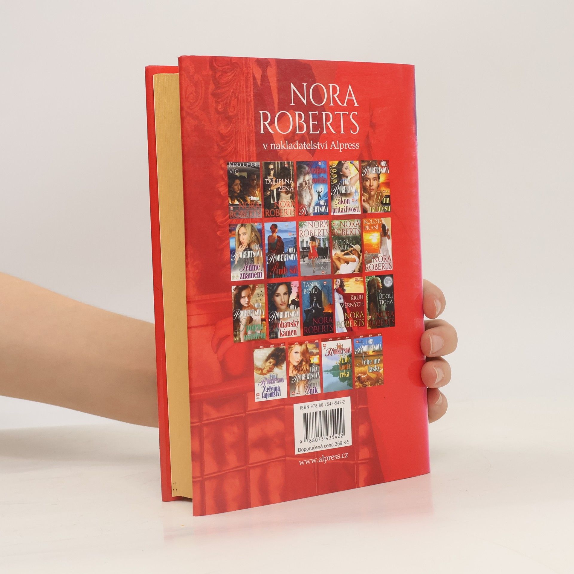 Nora Roberts Stále v tvém stínu