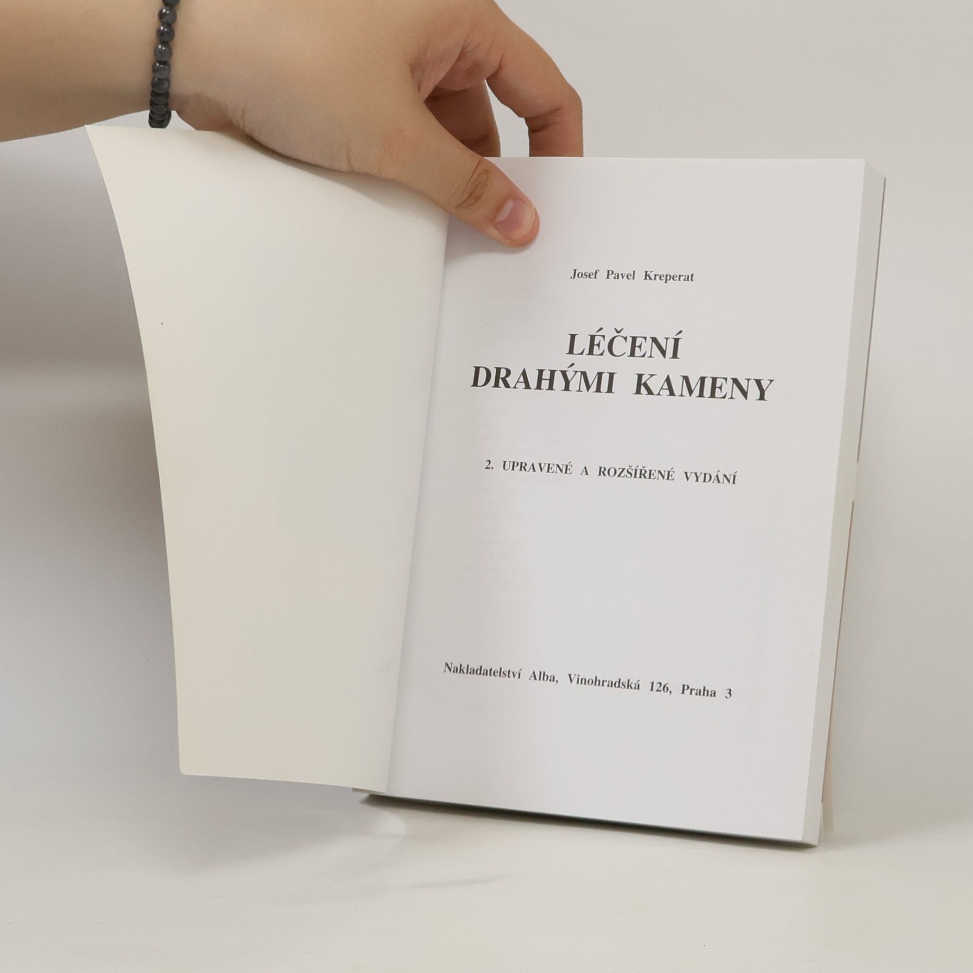 Josef Pavel Kreperát Léčení drahými kameny
