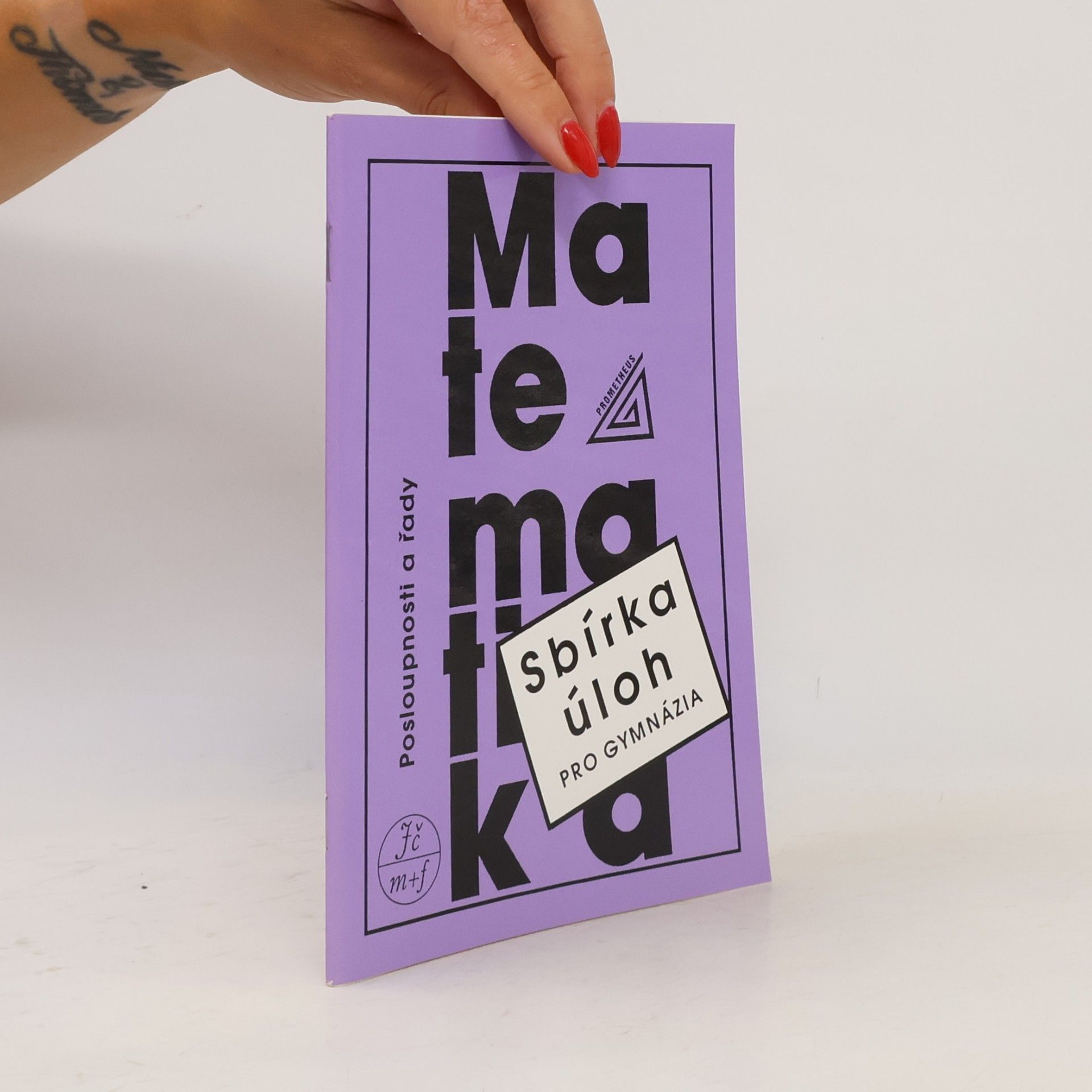 Oldřich Odvárko Sbírka úloh z matematiky pro gymnázia. Posloupnosti a řady