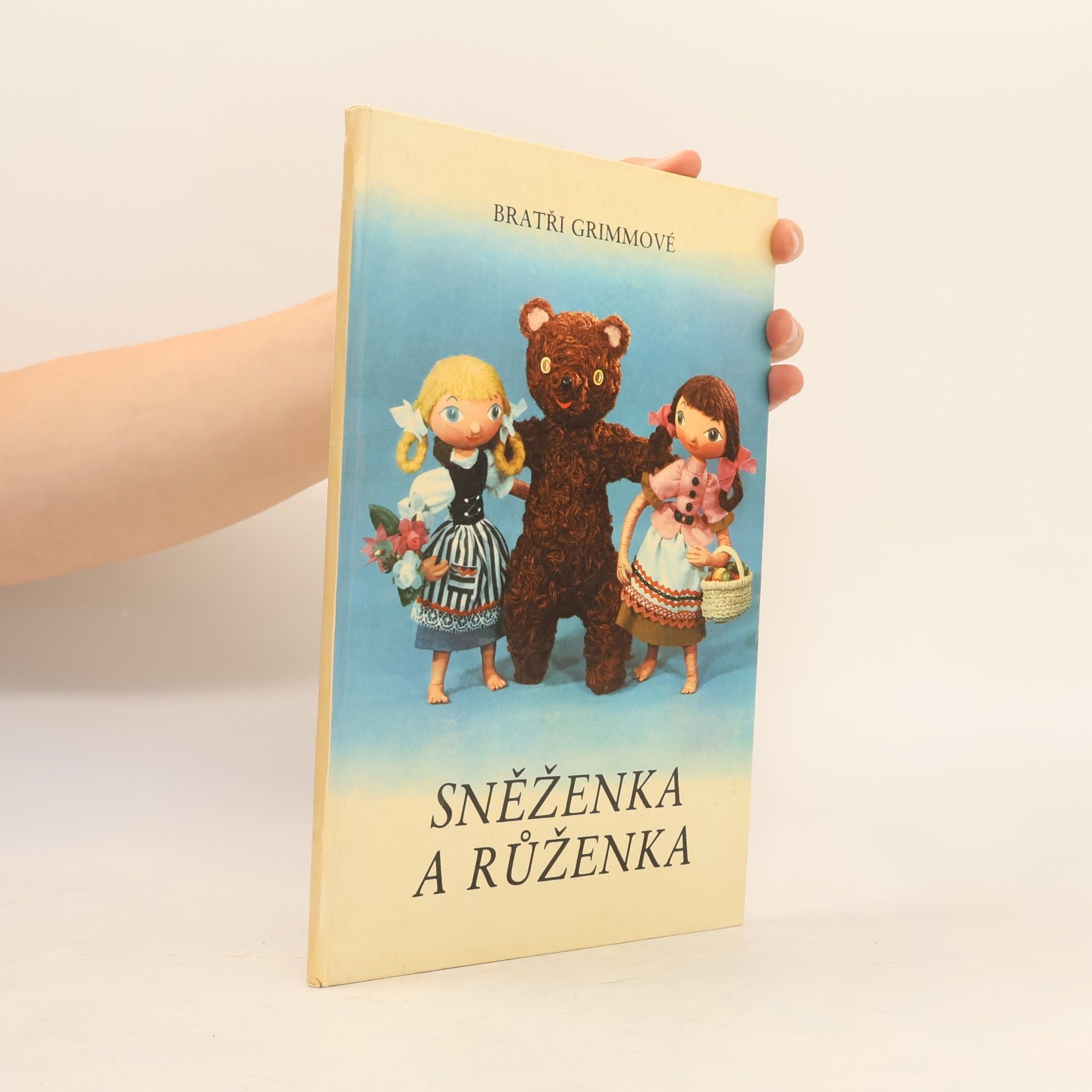 bratři Grimmové Sněženka a Růženka