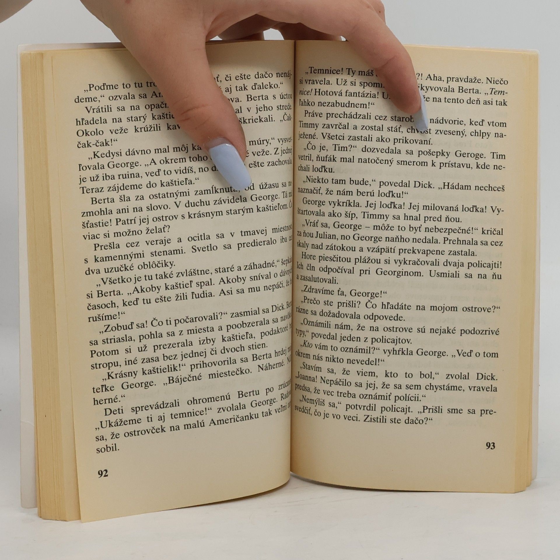 Enid Blyton Päťka nezaháľa