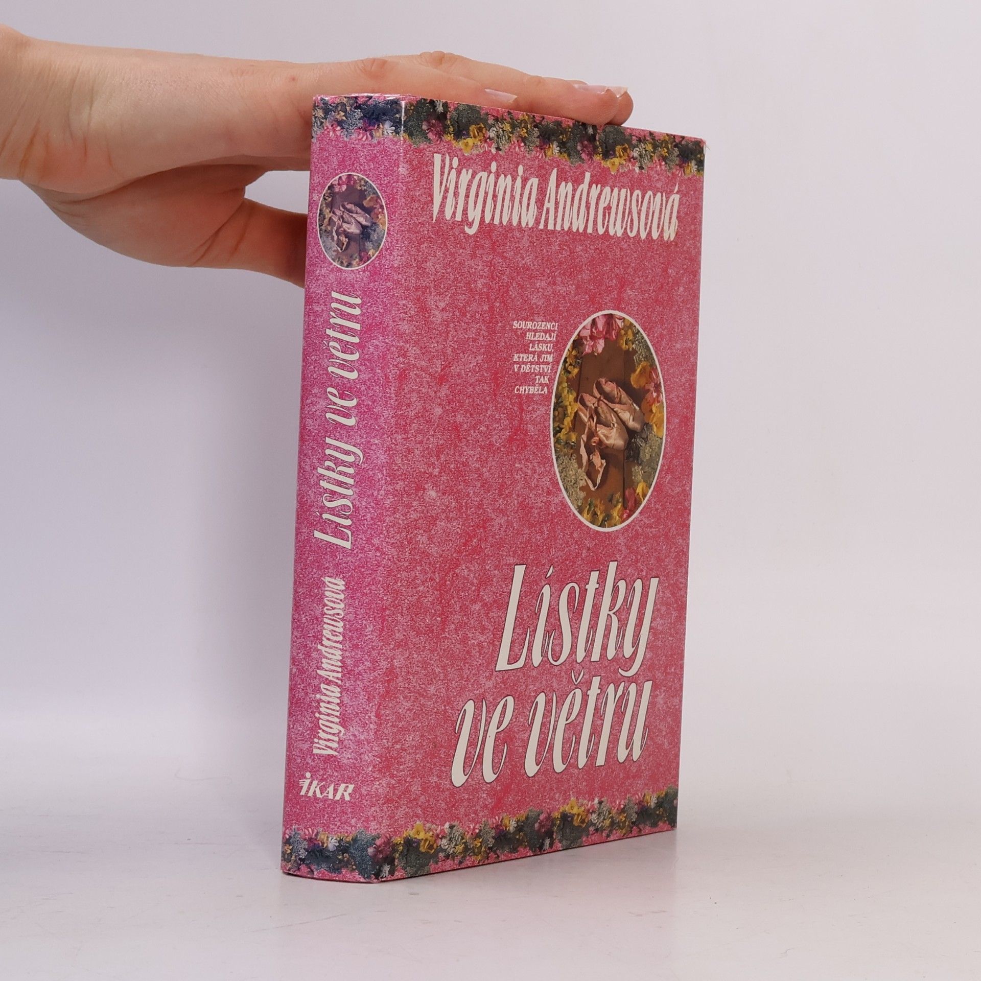 Virginia Cleo Andrews Lístky ve větru