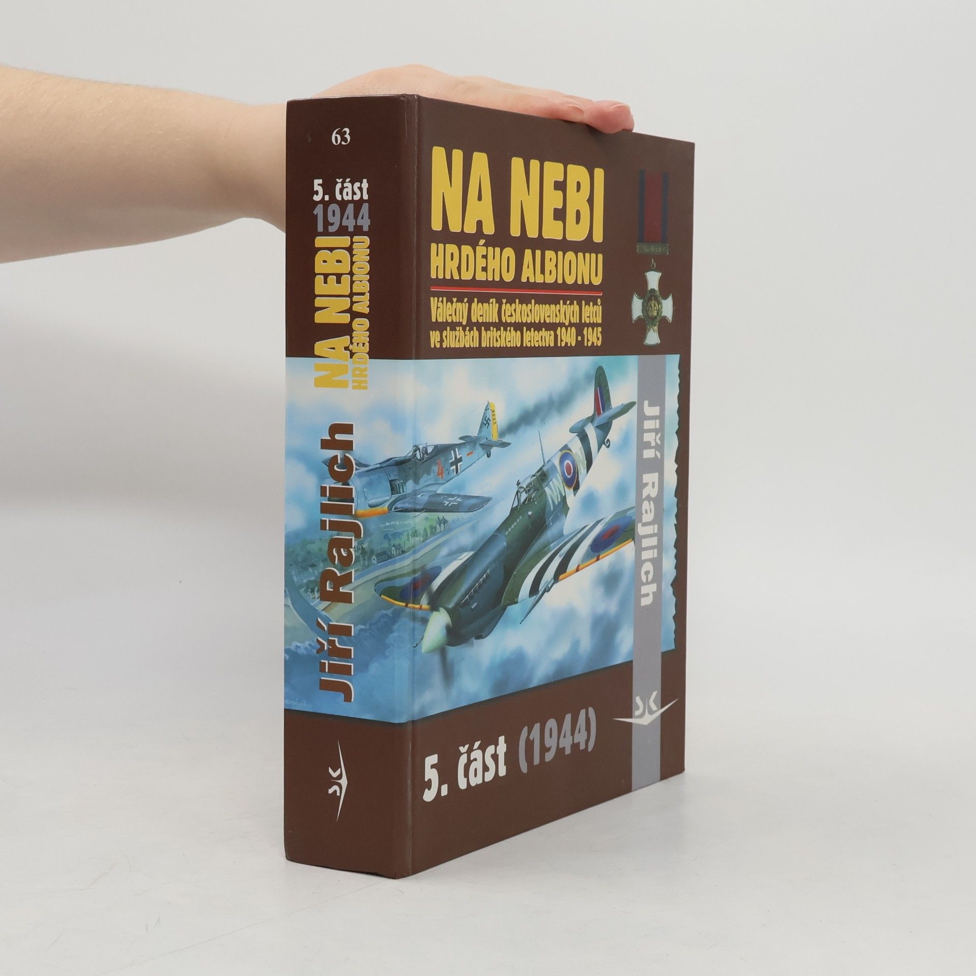 Jiří Rajlich Na nebi hrdého Albionu 5. 1944