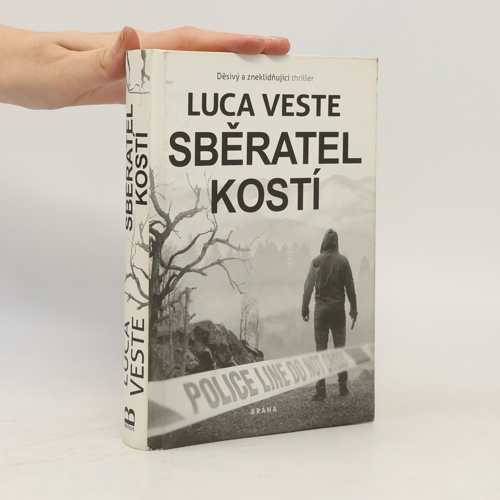 Luca Veste Sběratel kostí
