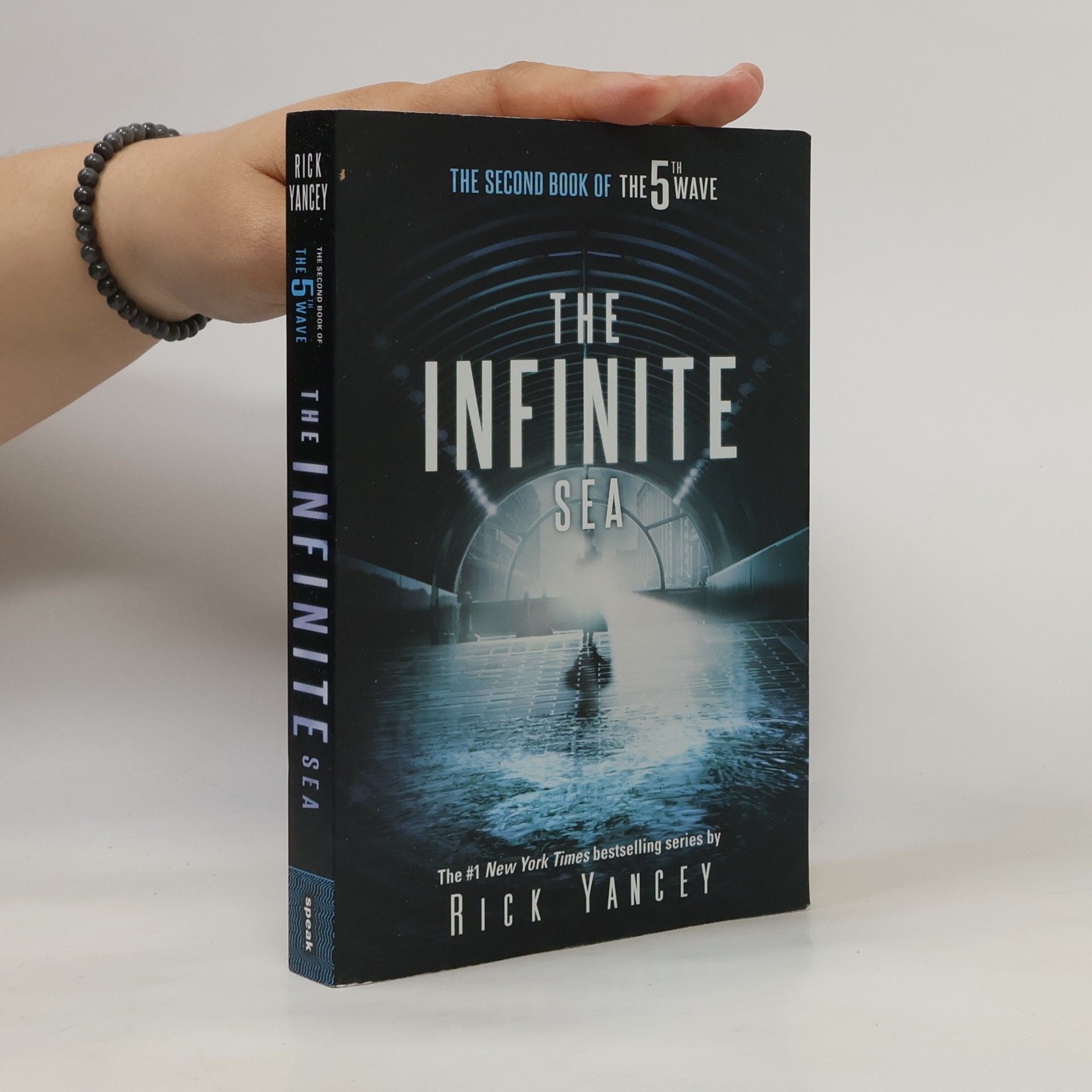 Rick Yancey The infinite sea