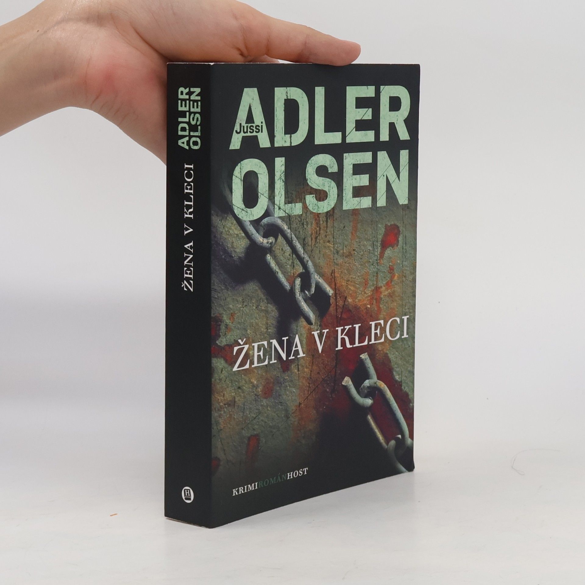 Žena v kleci