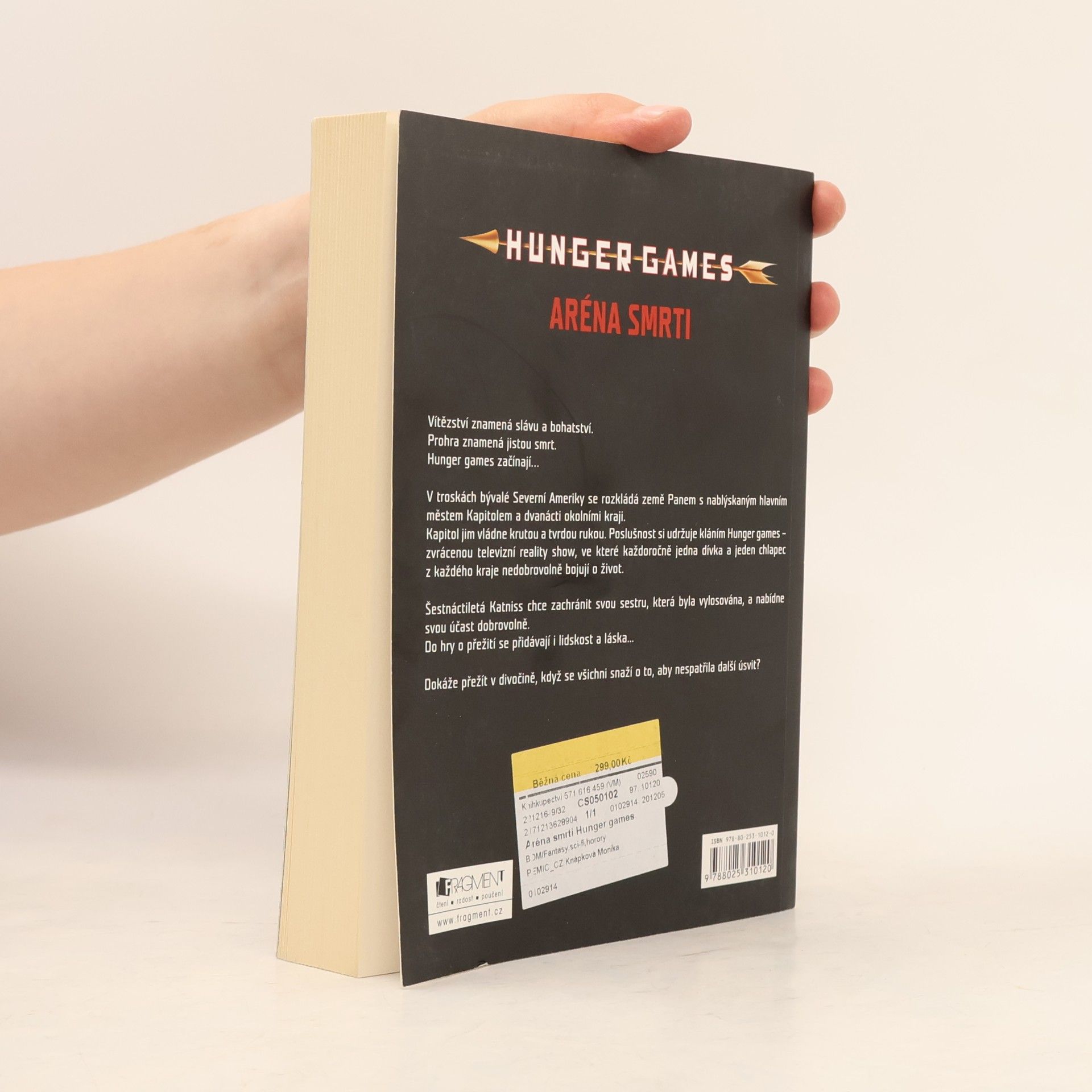 Suzanne Collins Hunger Games. Aréna smrti