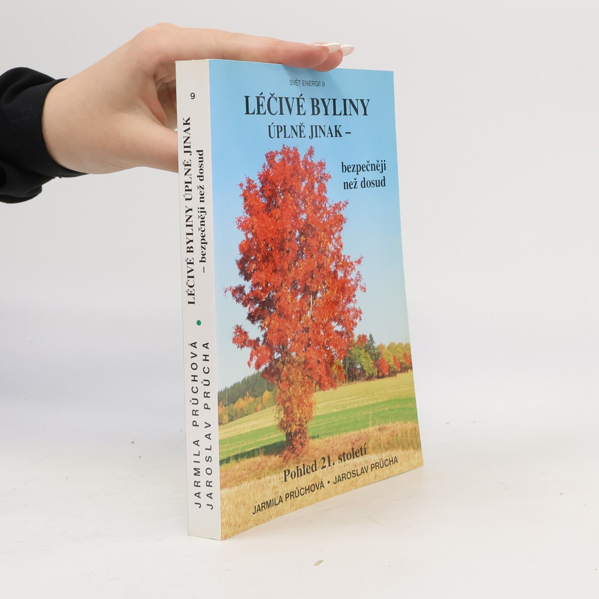 Léčivé byliny úplně jinak - bezpečněji než dosud
