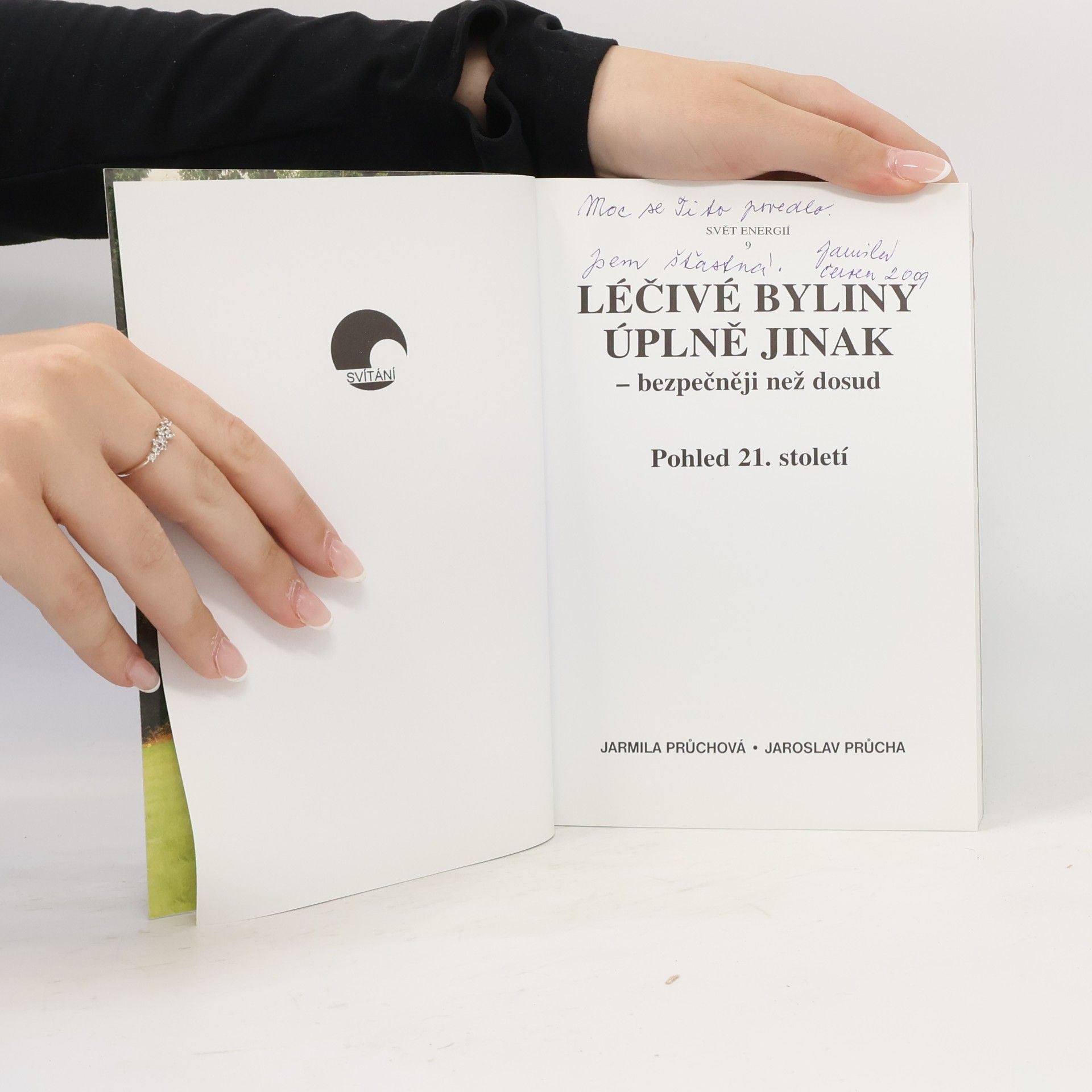 Jarmila Průchová Léčivé byliny úplně jinak - bezpečněji než dosud