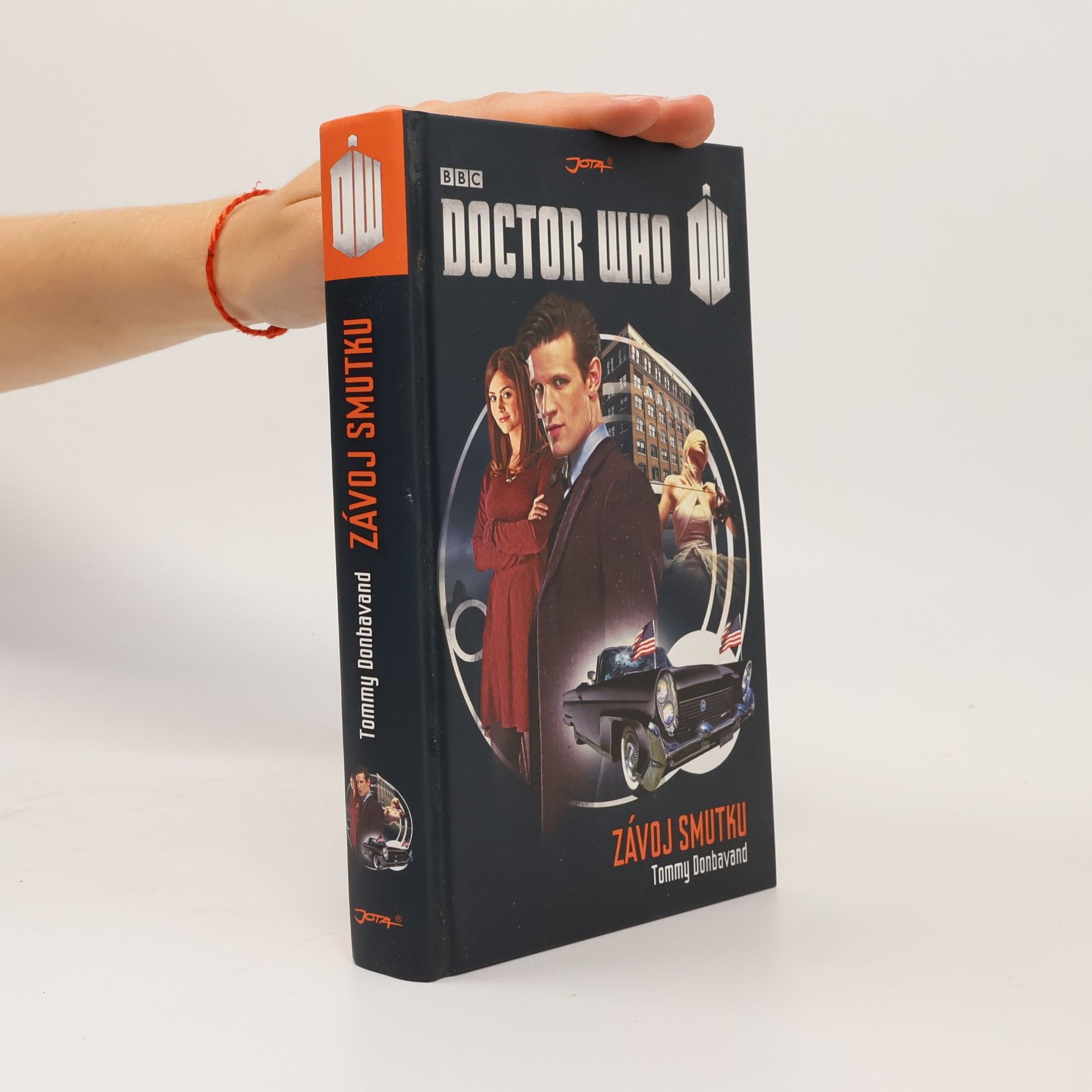 Tommy Donbavand Doctor Who. Závoj smutku