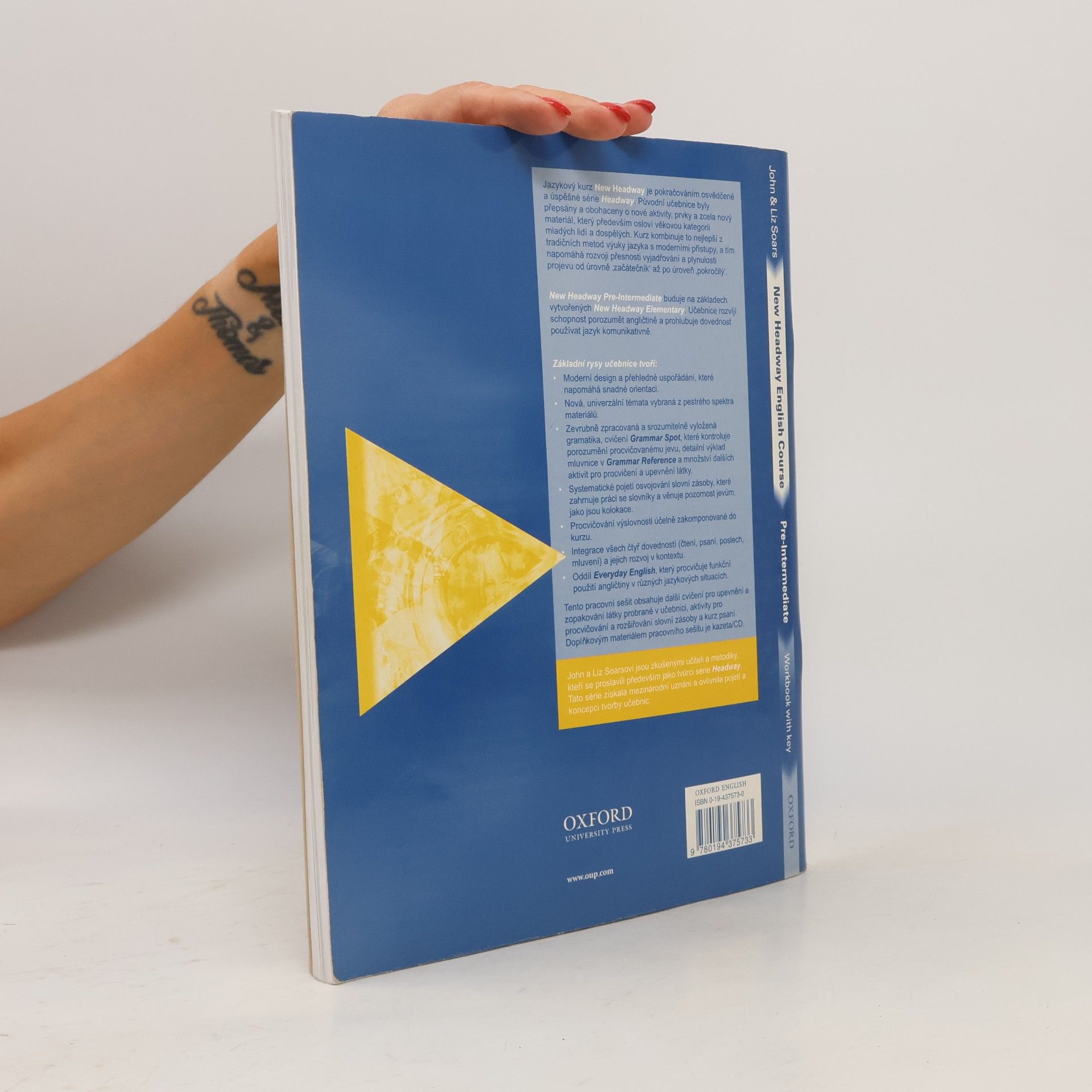 John Soars New Headway English course : pre-intermediate workbook with key