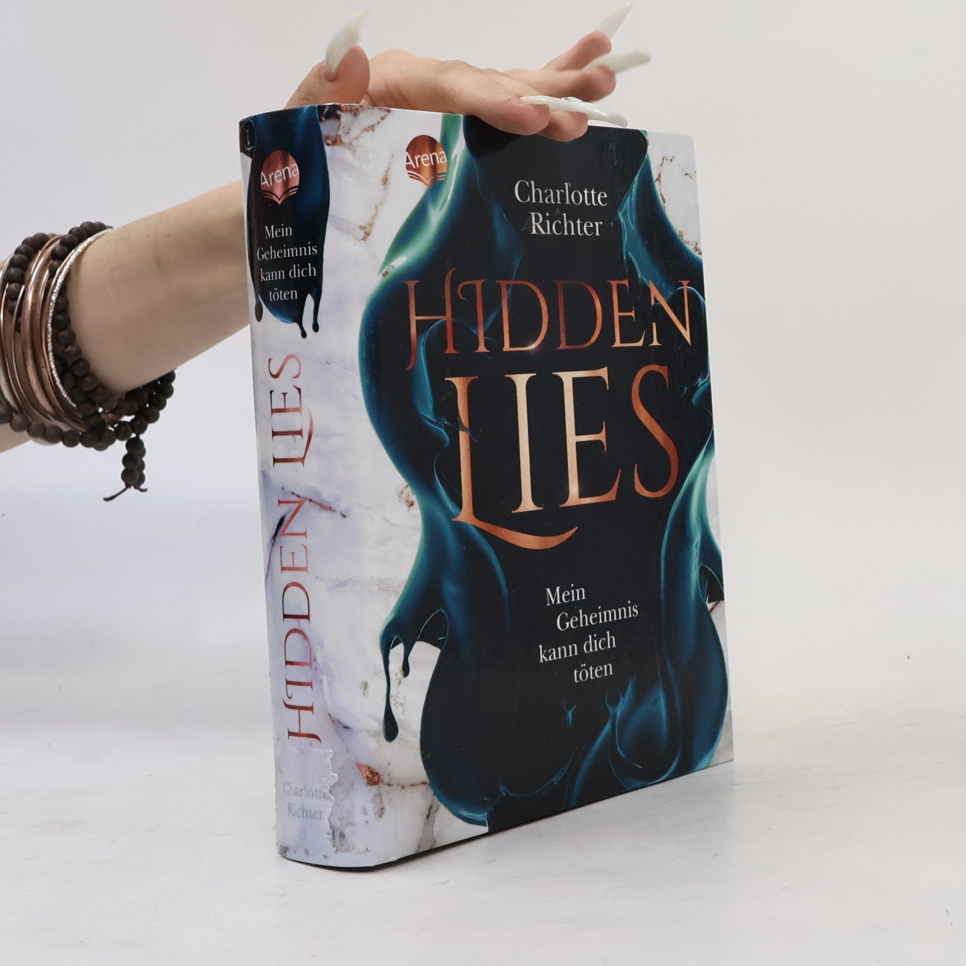 Charlotte Richter Hidden lies
