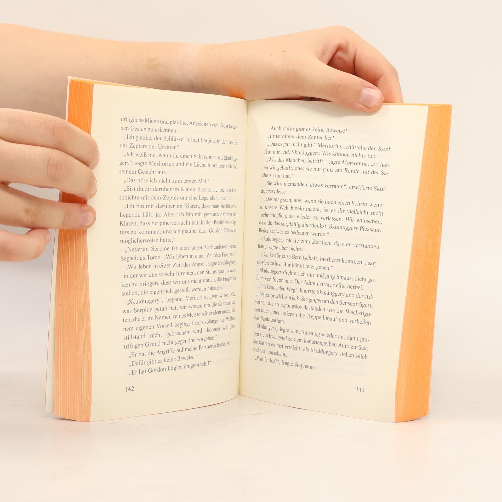 Derek Landy Skulduggery Pleasant: Der Gentleman mit der Feuerhand