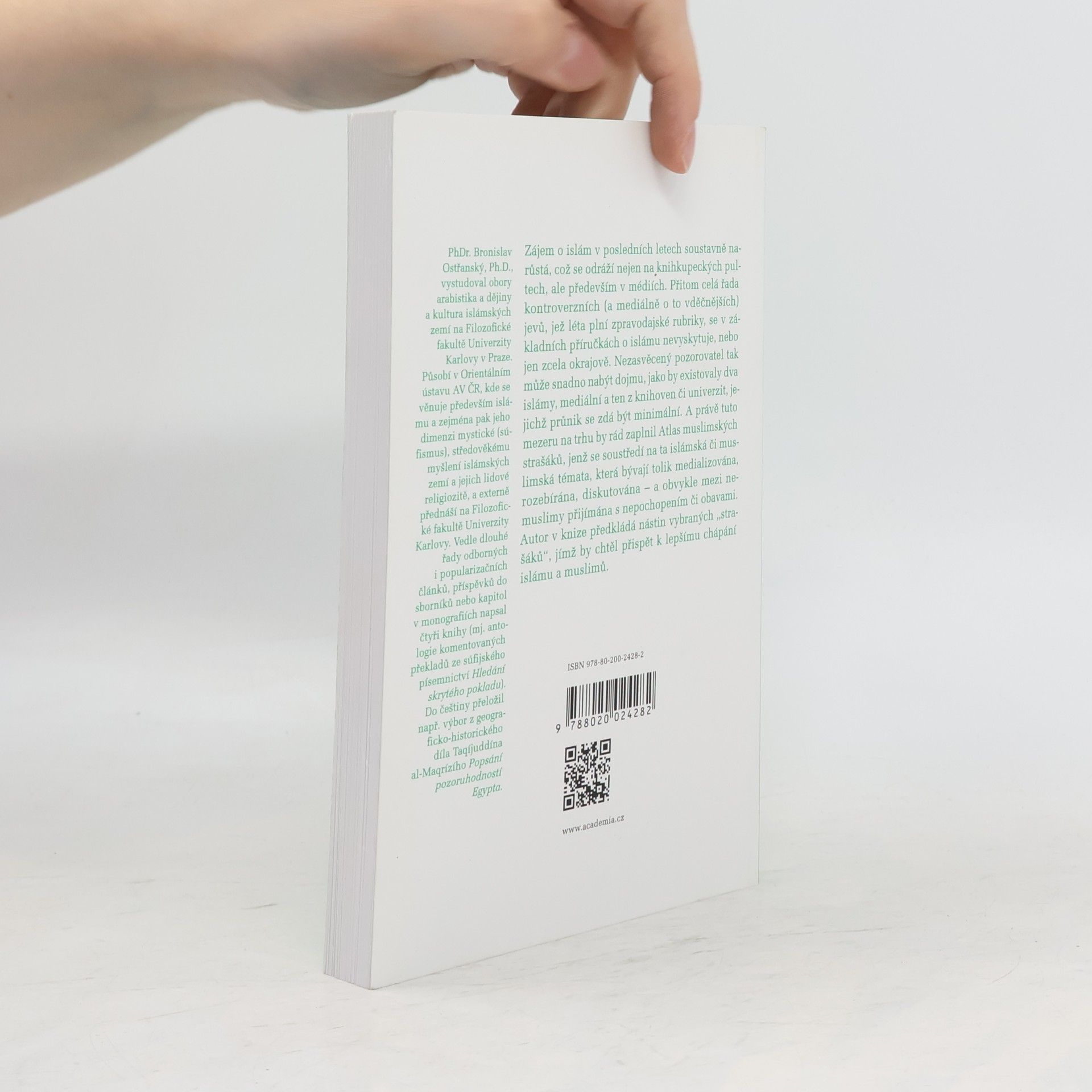 Bronislav Ostřanský Atlas muslimských strašáků, aneb, Vybrané kapitoly z "mediálního islámu"
