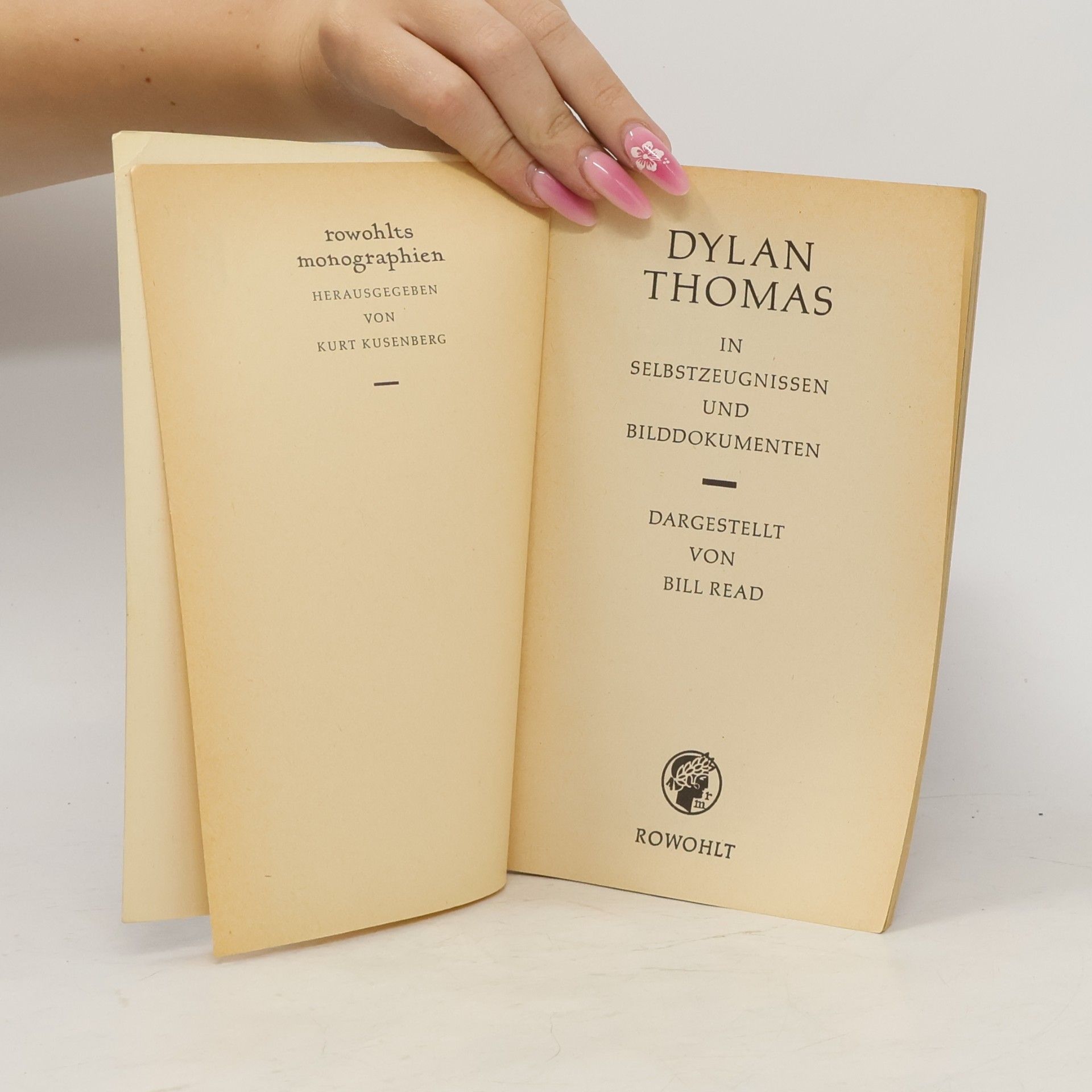 Bill Read Dylan Thomas