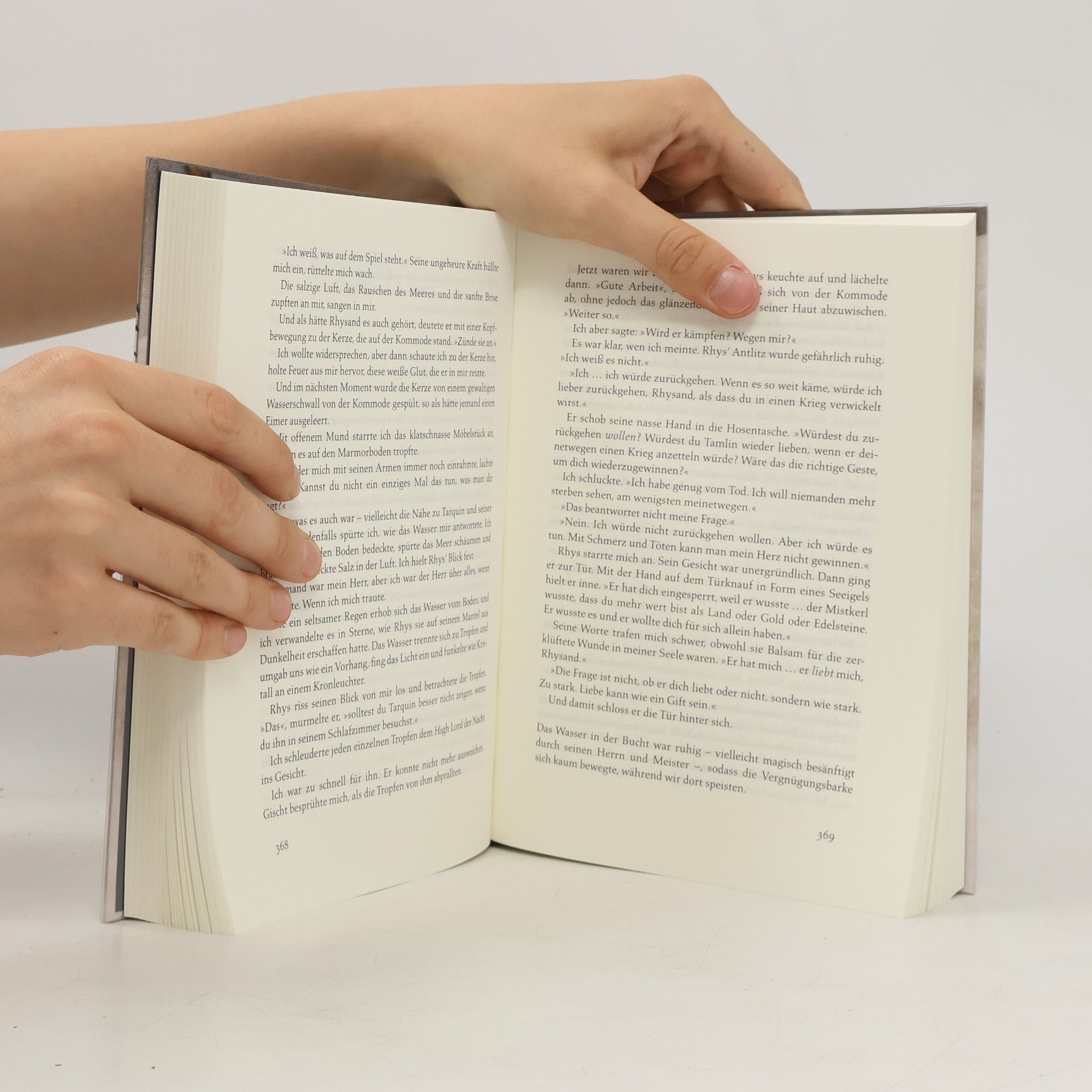 Sarah J. Maas Das Reich der sieben Höfe - Flammen und Finsternis