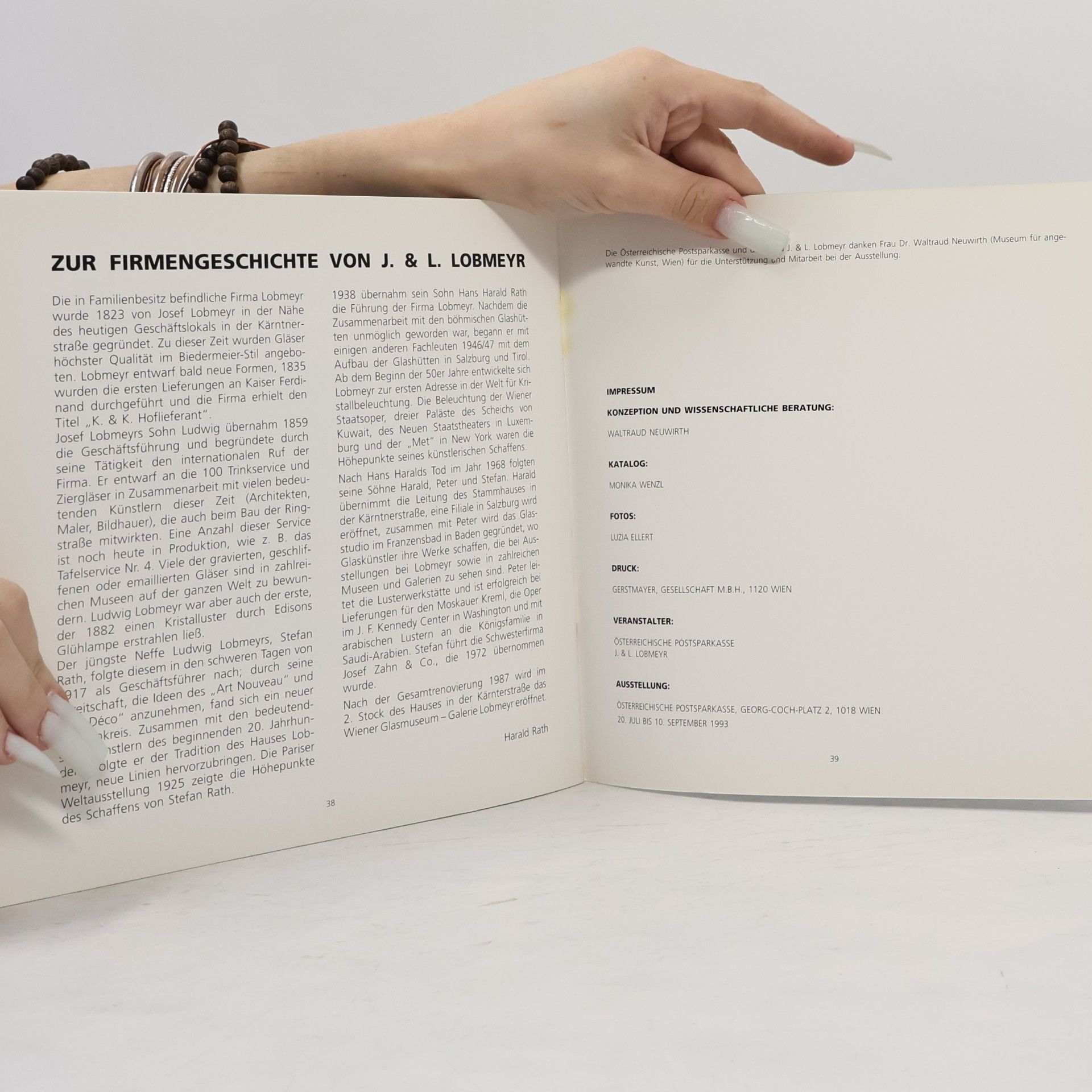 Autorenkollektiv Schwarz-Gold Bronzitdekore von J. & L. Lobmeyr, Wien