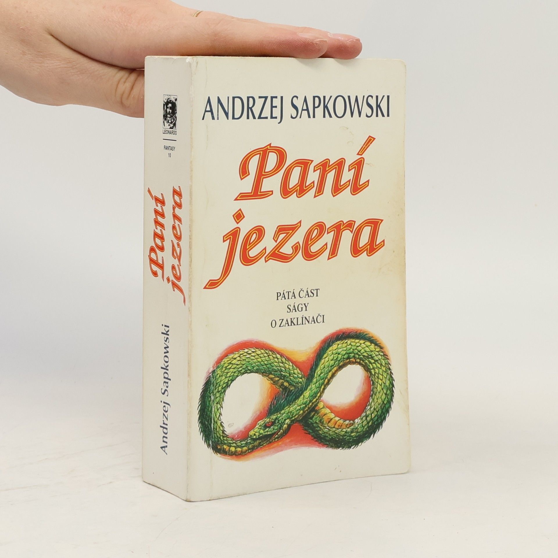 Paní jezera