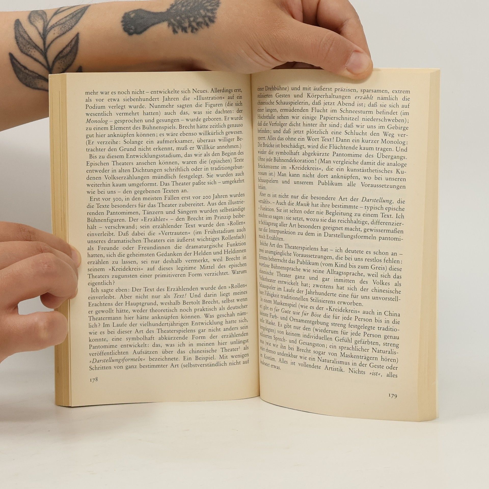 Werner Hecht Suhrkamp Taschenbuch Materialien - 2062: Brechts Theaterarbeit, seine Inszenierung des "Kaukasischen Kreidekreises" 1954