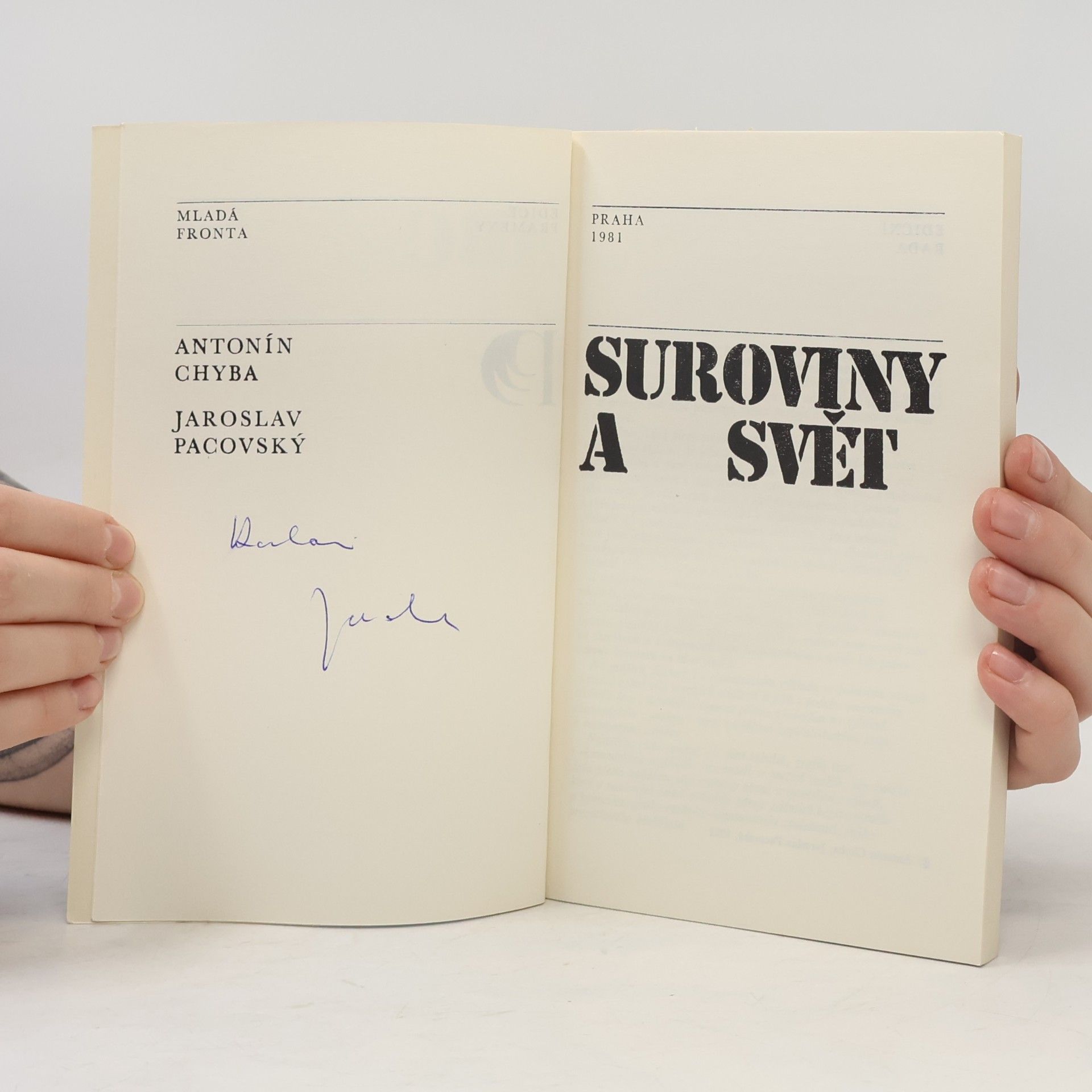 Antonín Chyba Suroviny a svět