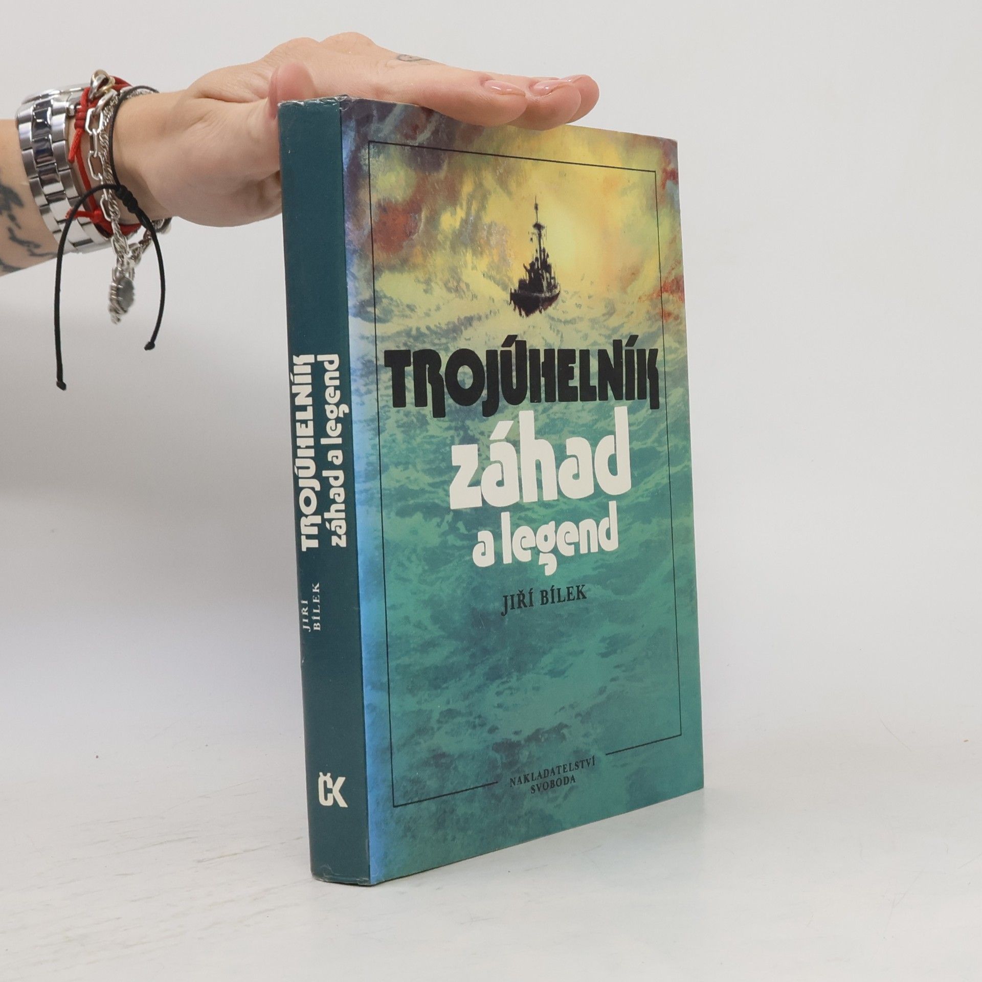 Jiří Bílek Trojúhelník záhad a legend