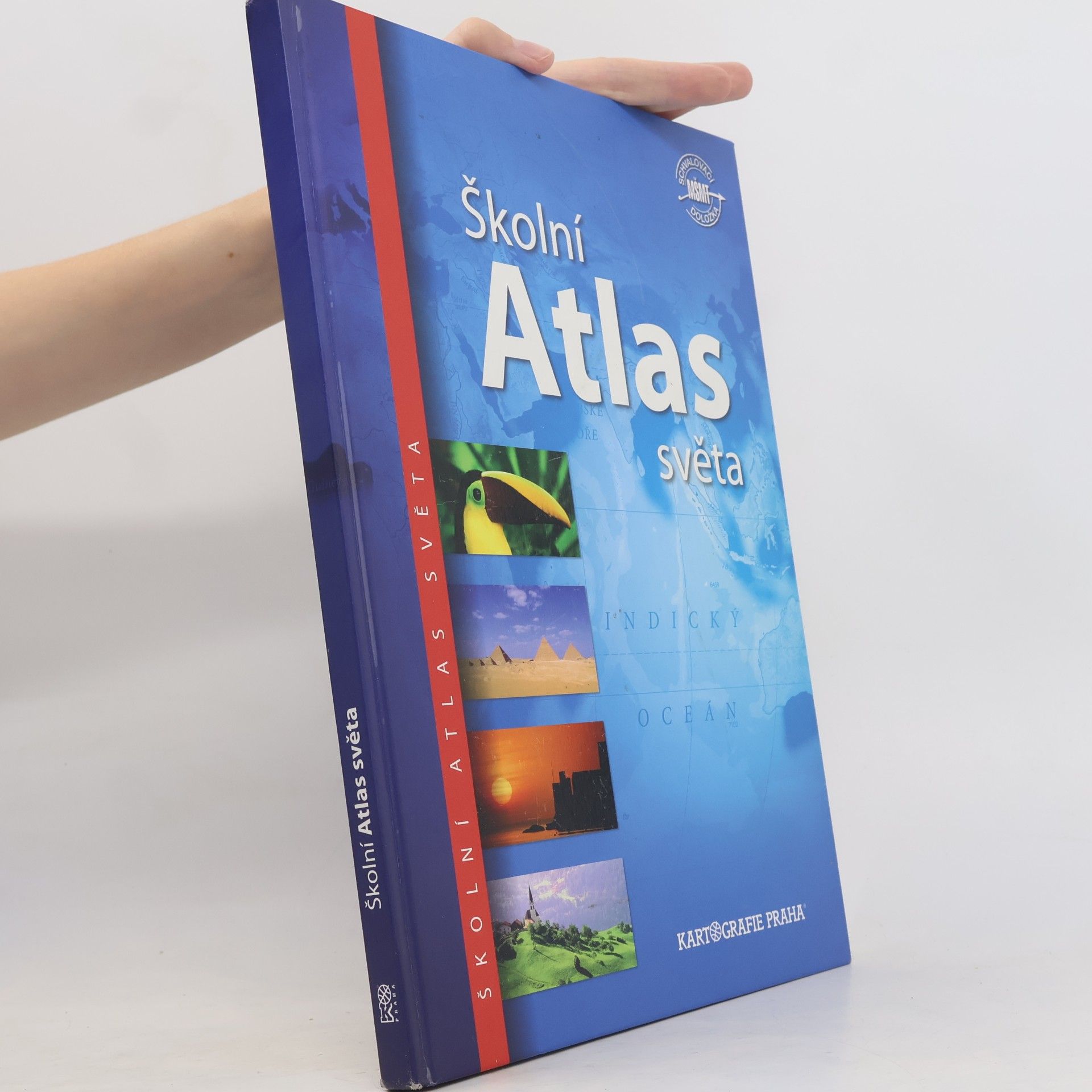 Autorenkollektiv Školní atlas světa