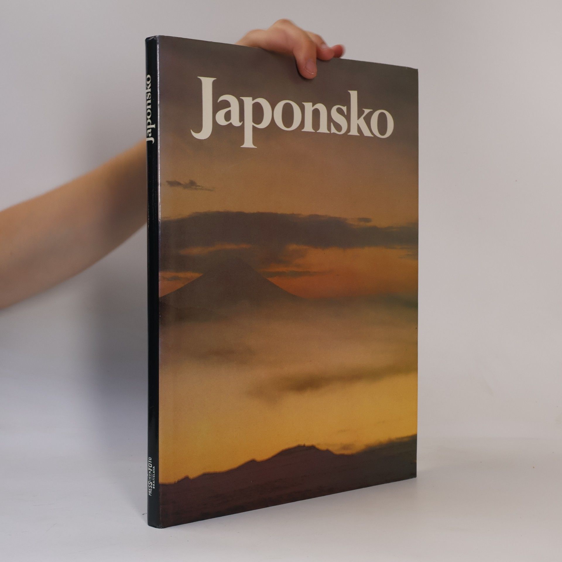 Karol Kut'ka Japonsko