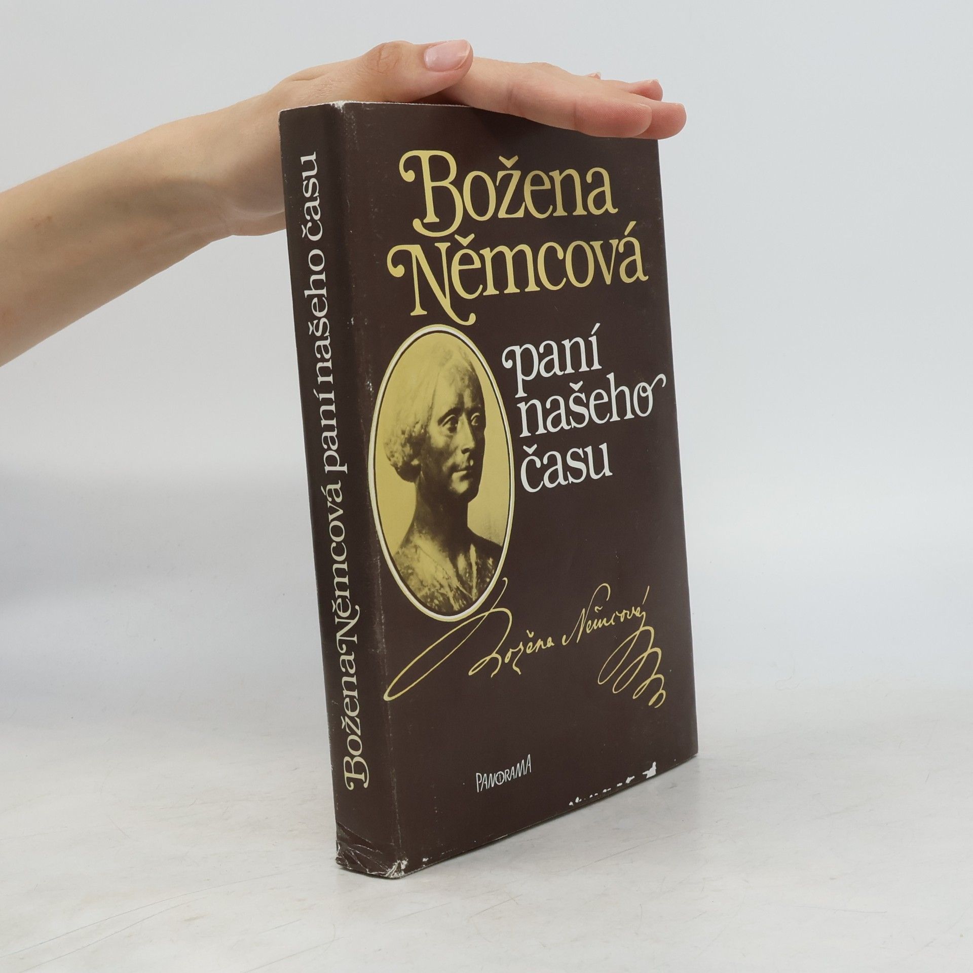 Jan Korec Božena Němcová. Paní našeho času
