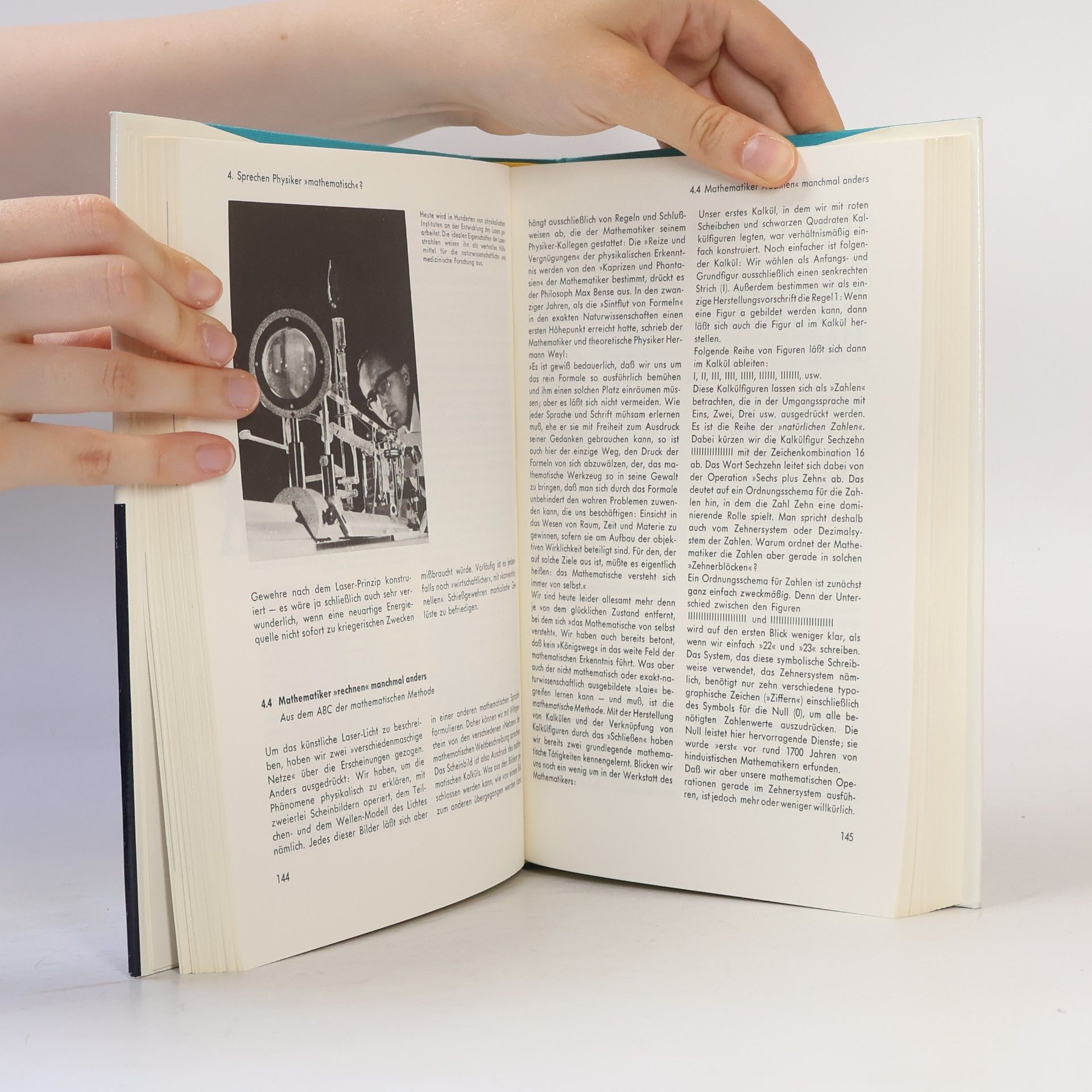 Walter Robert Fuchs Knaurs Buch der modernen Physik