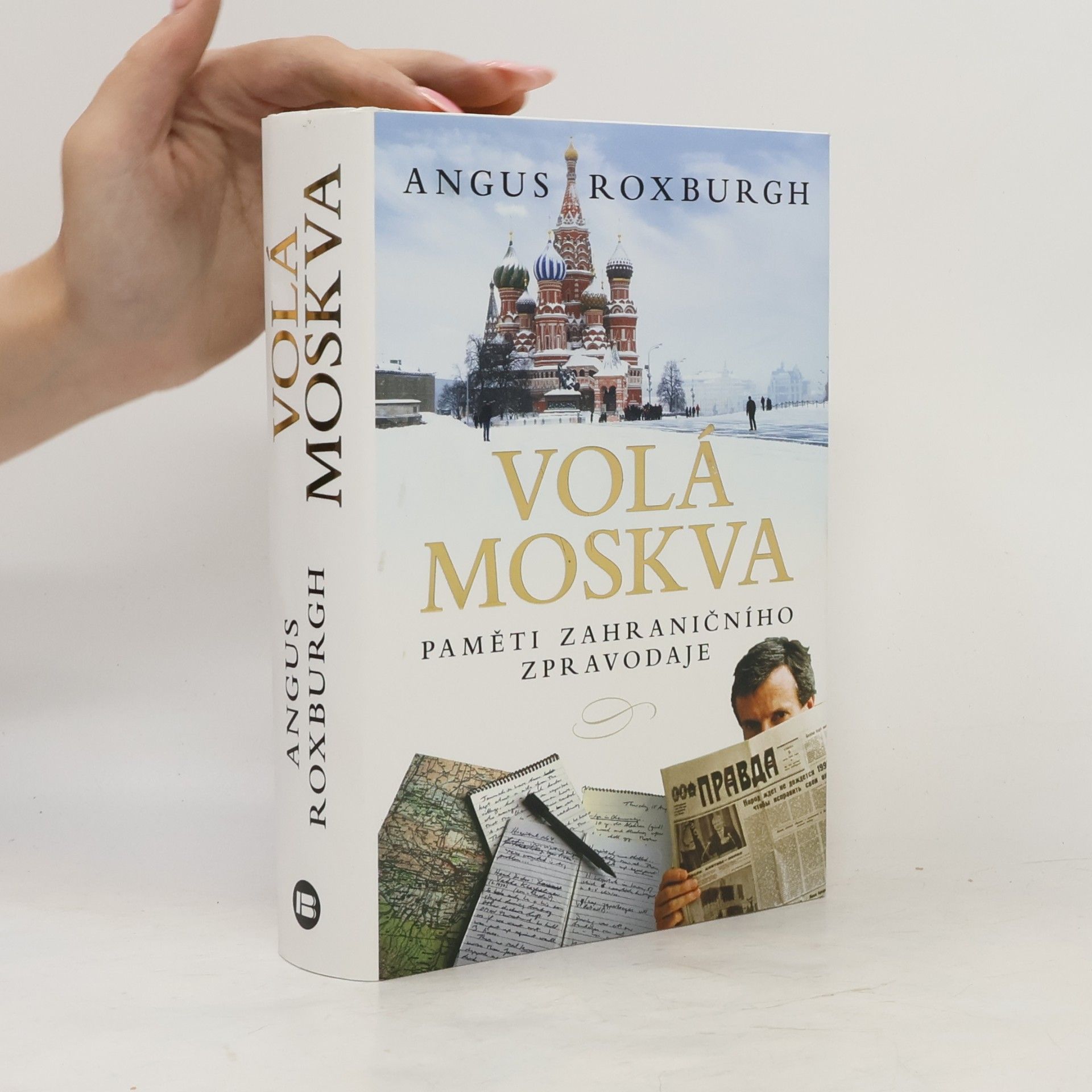 Angus Roxburgh Volá Moskva