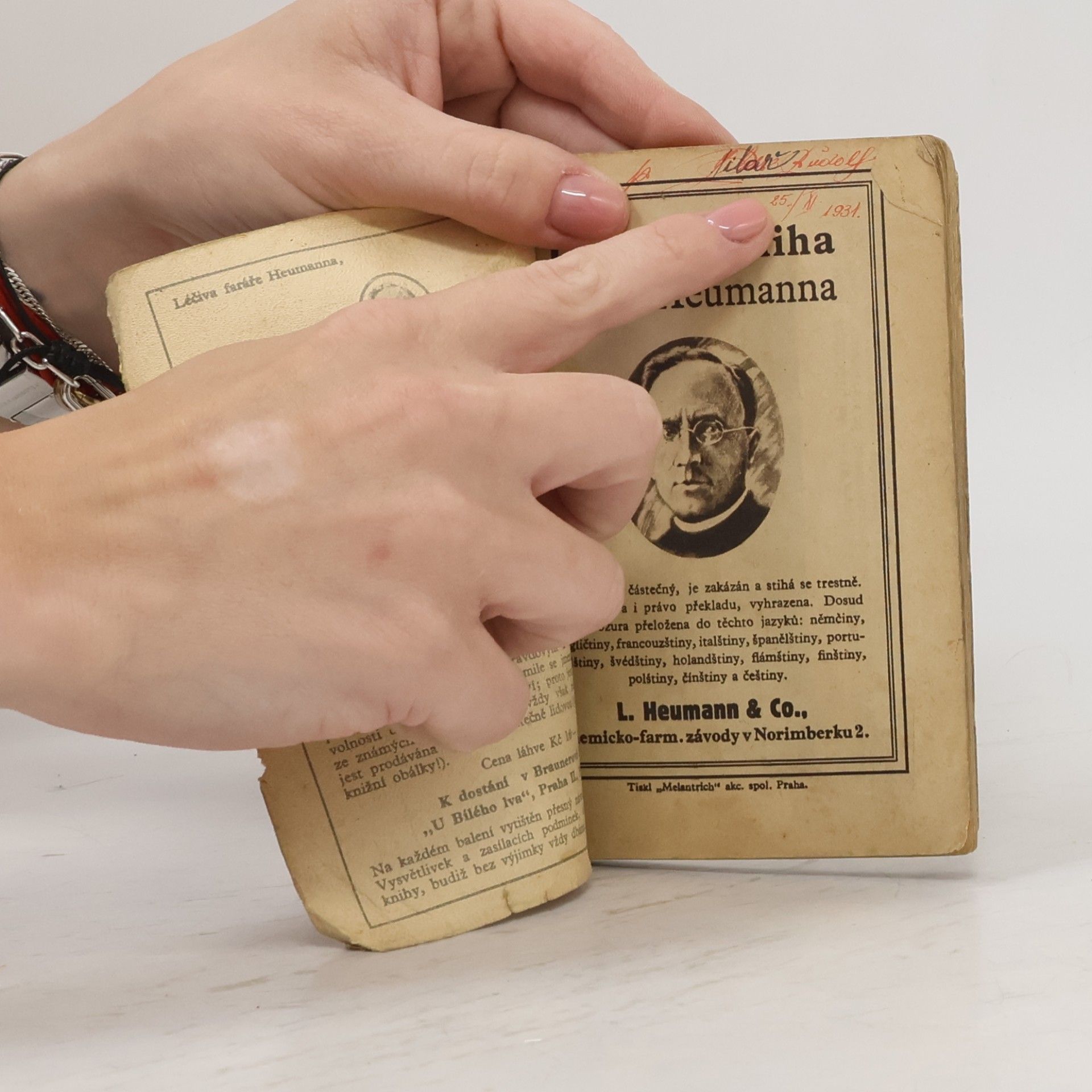 Various authors Léčebná kniha faráře Heumanna