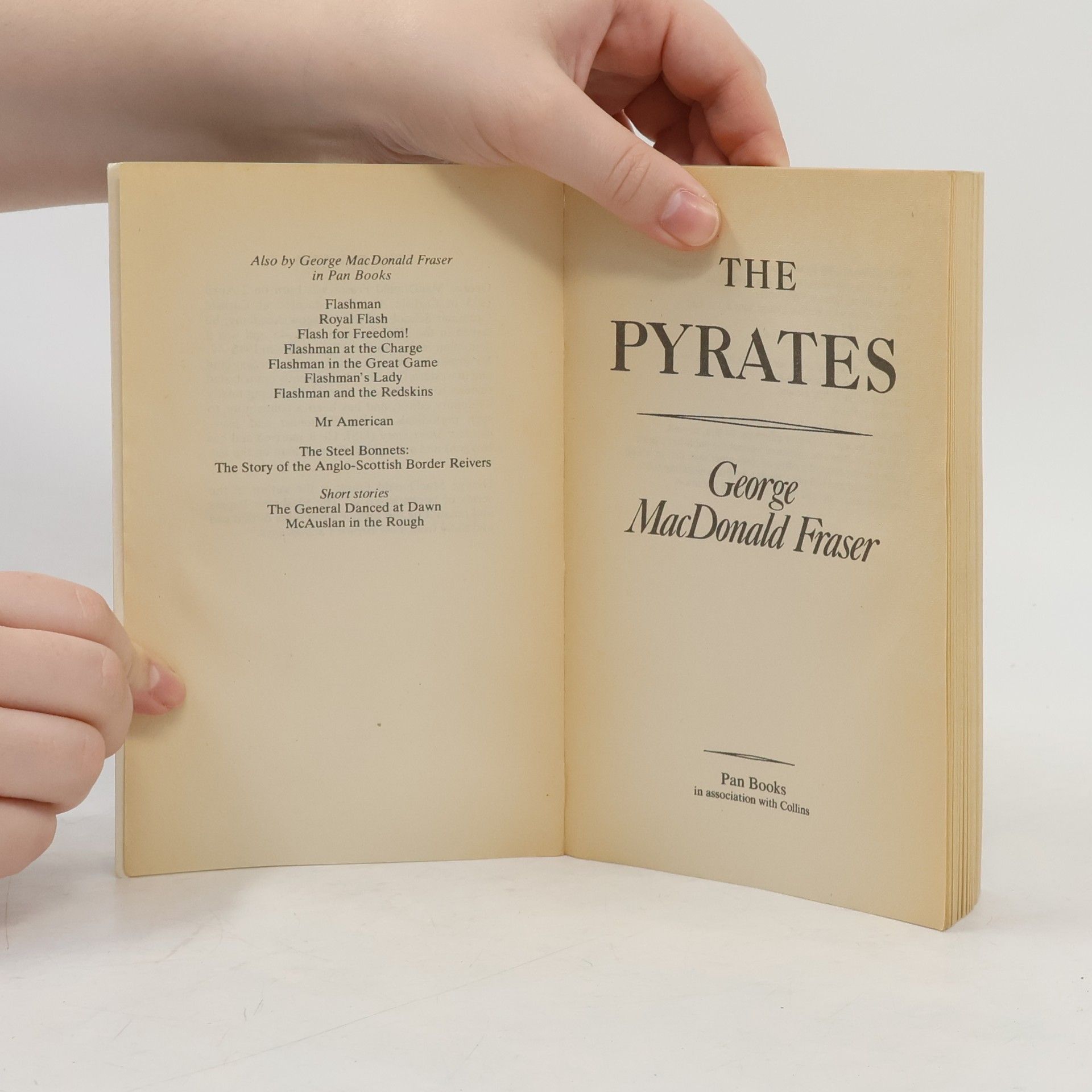 George MacDonald Fraser The Pyrates