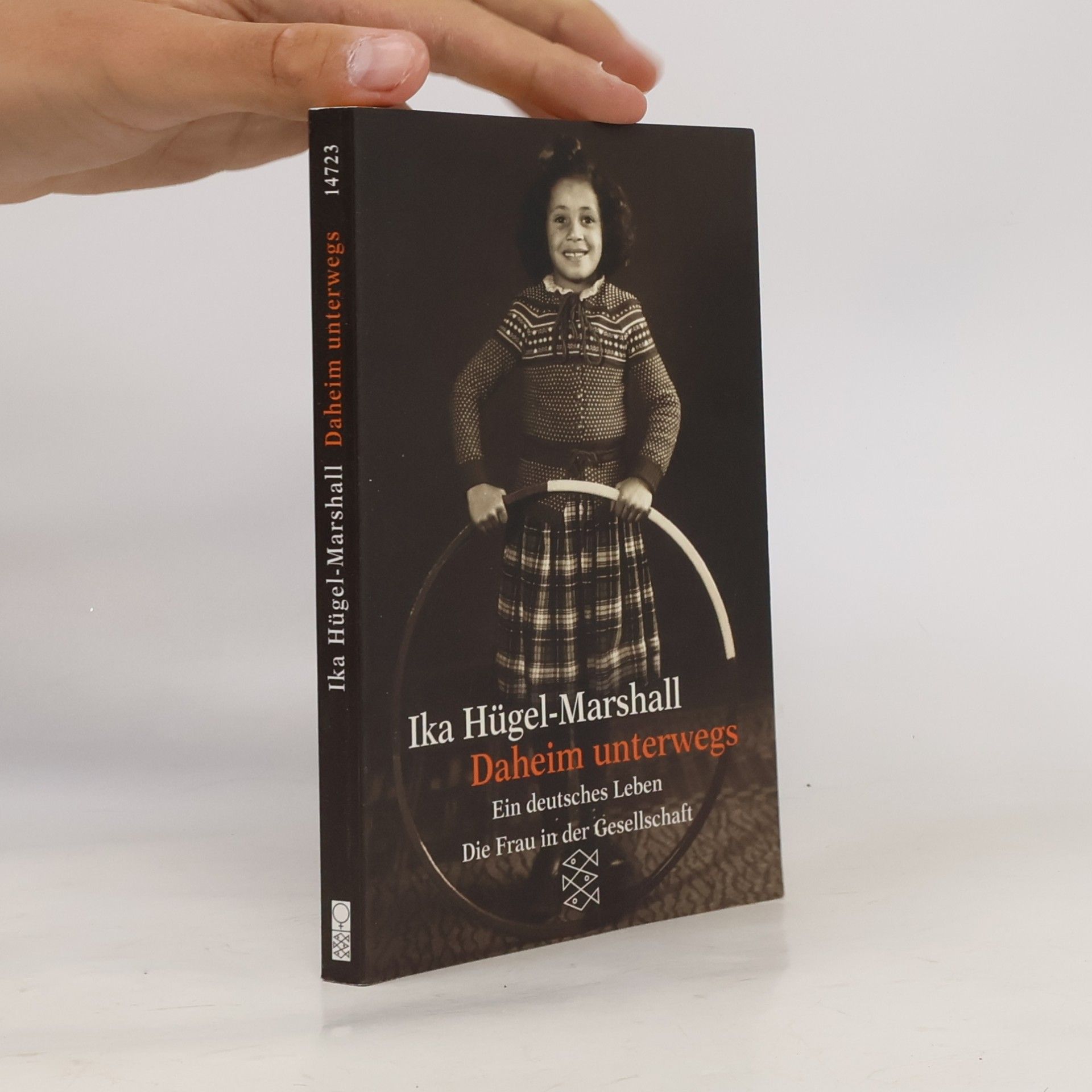 Ika Hügel-Marshall Daheim unterwegs