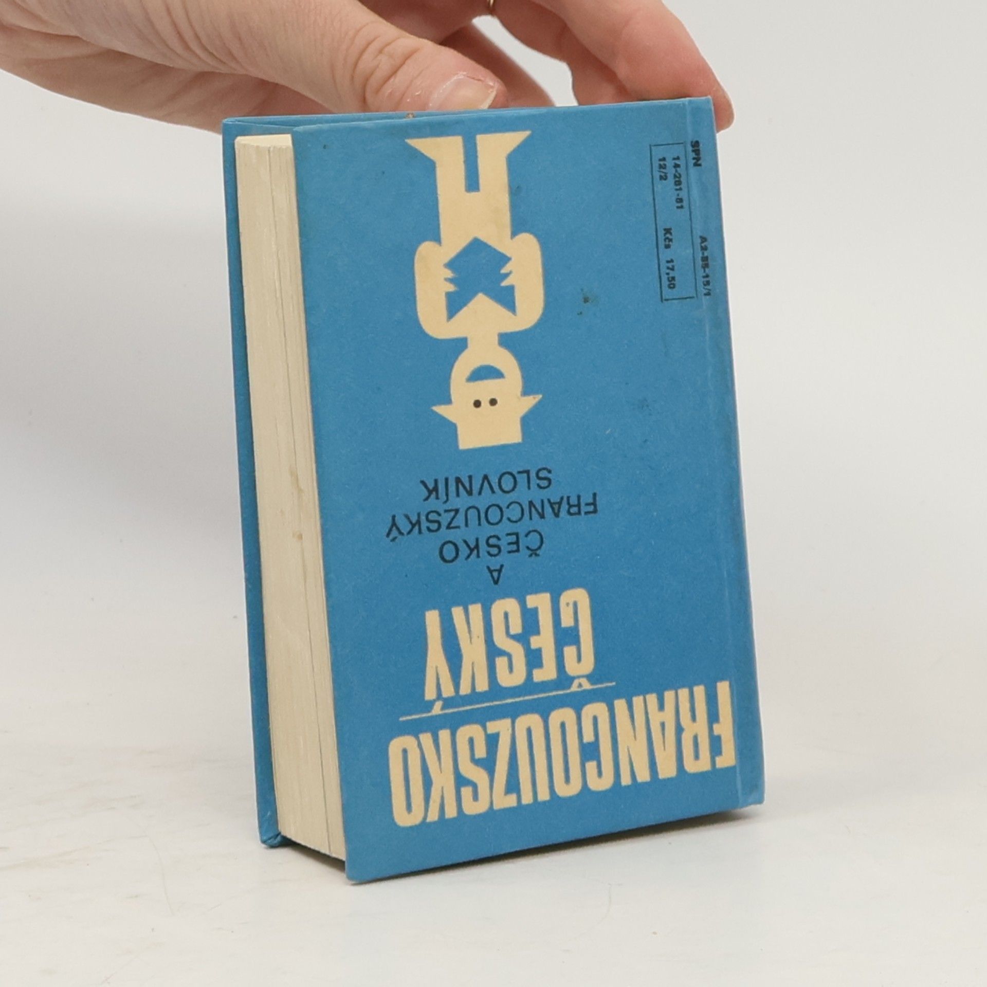 Věra Čapková Česko-francouzský a francouzsko-český slovník na cesty