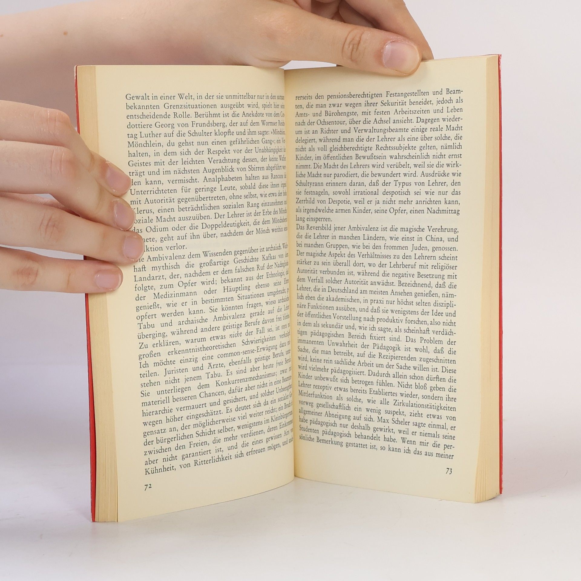 Theodor W. Adorno Stichworte. Kritische Modelle 2