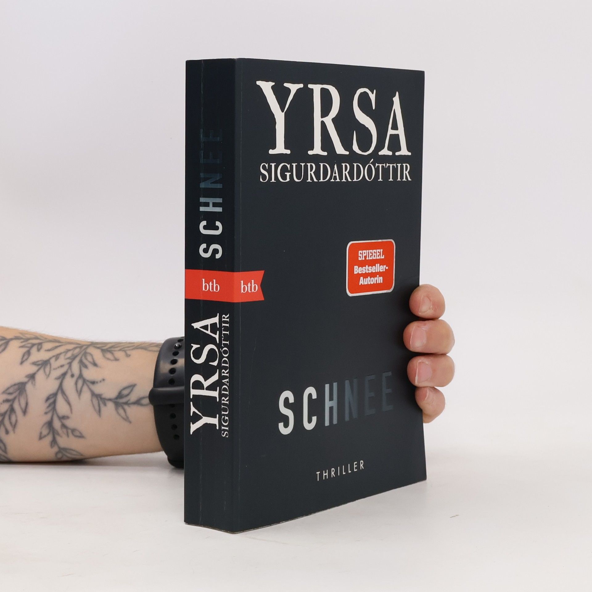 Yrsa Sigurðardóttir Schnee