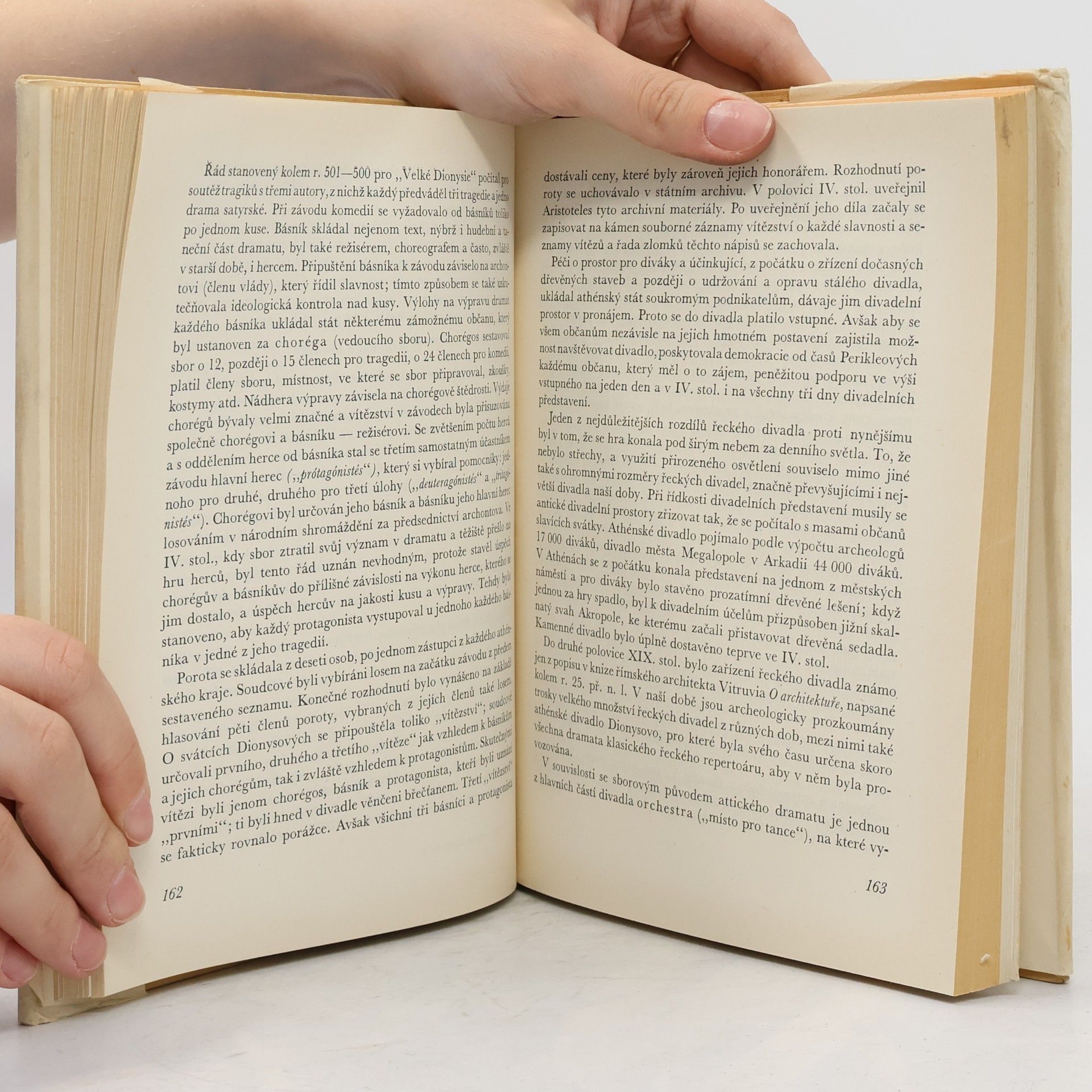 Iosif Moiseevič Tronskij Dějiny antické literatury I.: Řecká literatura