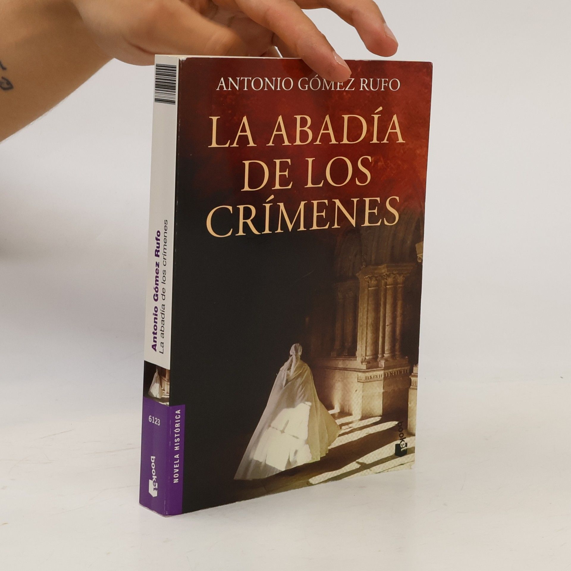 Antonio Gómez Rufo Novela histórica: La abadía de los crímenes