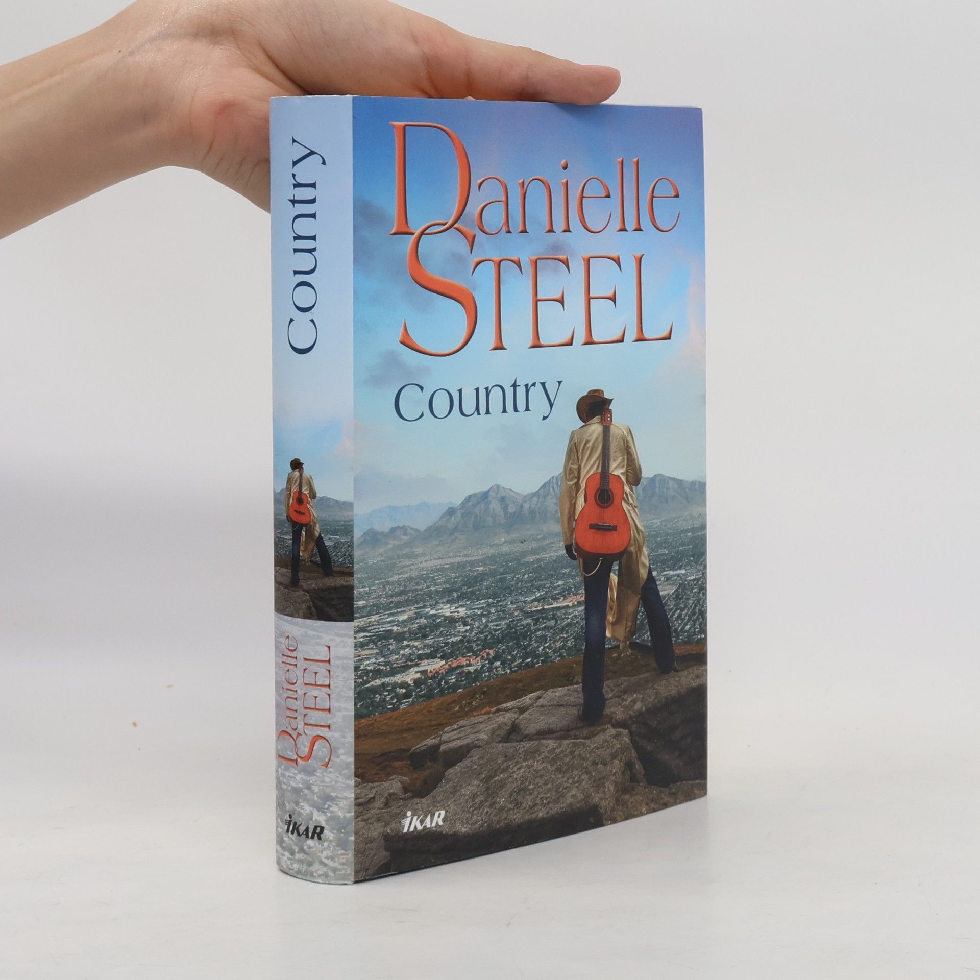 Danielle Steel Country