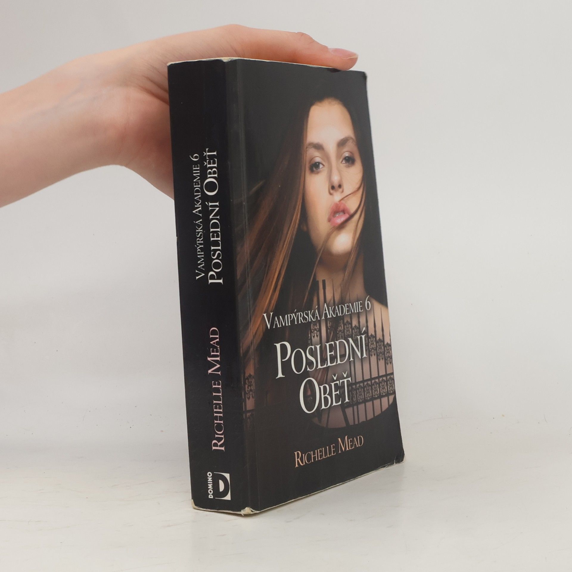 Richelle Mead Poslední oběť