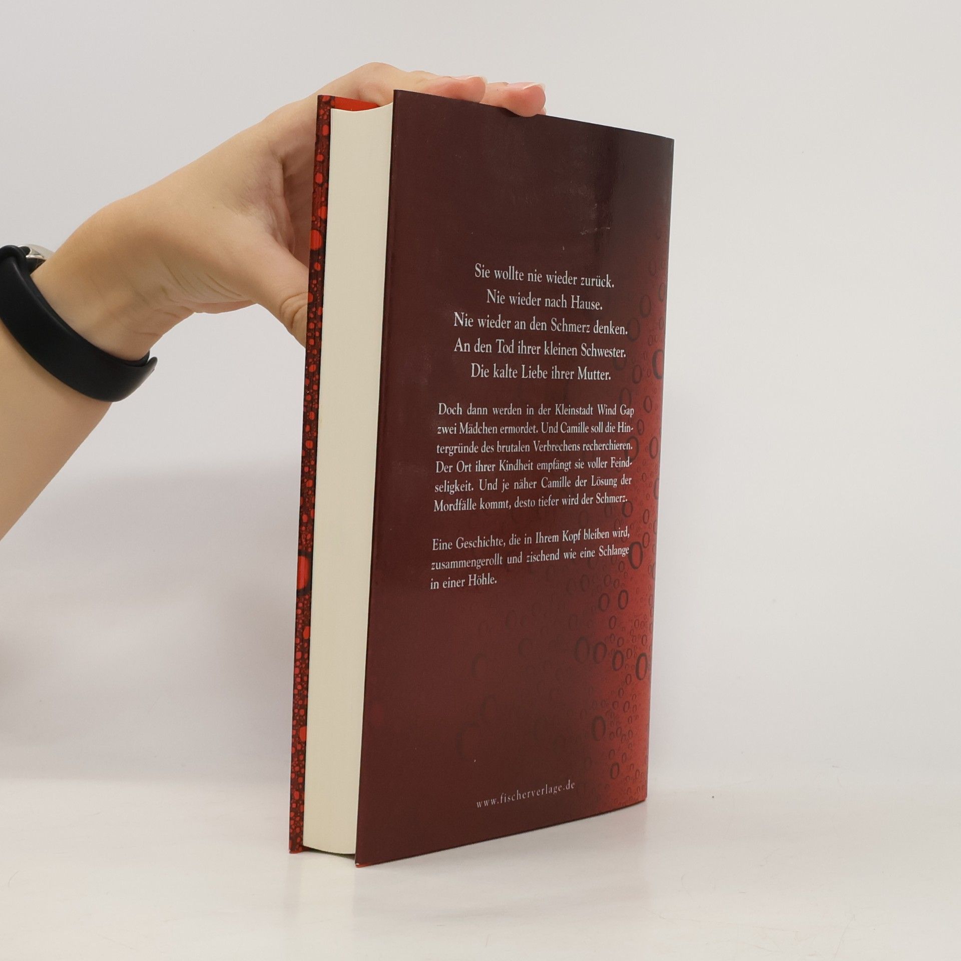 Gillian Flynn Cry baby