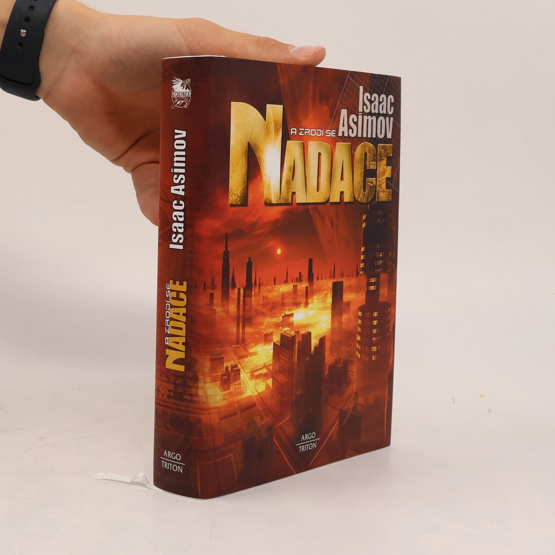 Isaac Asimov A zrodí se Nadace