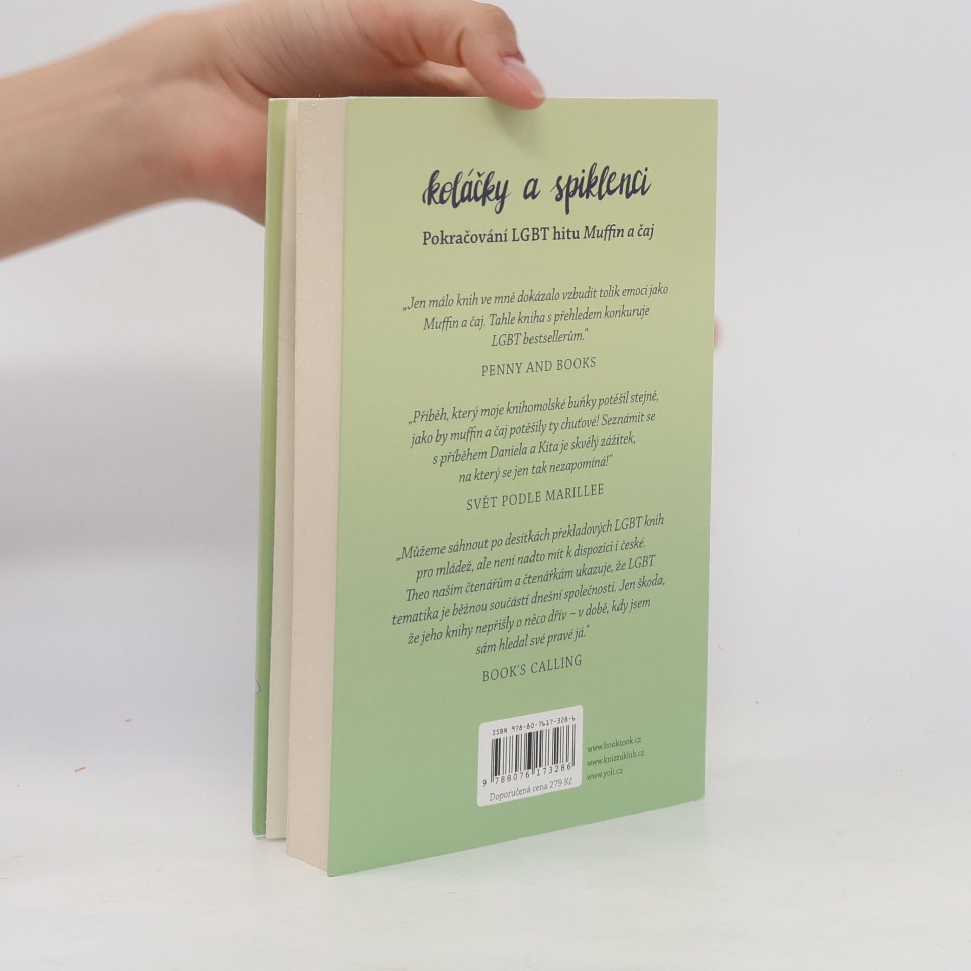 Theo Addair Koláčky a spiklenci