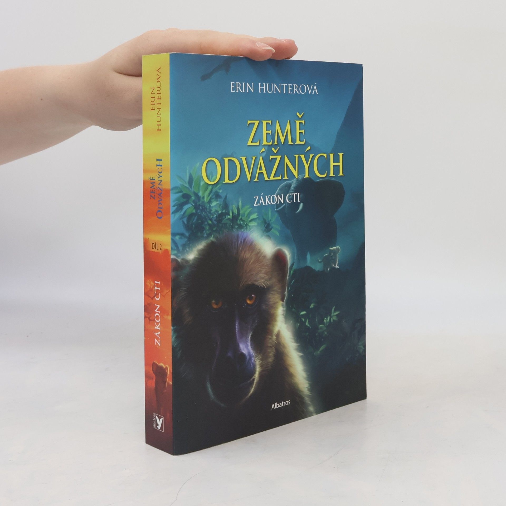 Erin Hunter Země odvážných. Zákon cti
