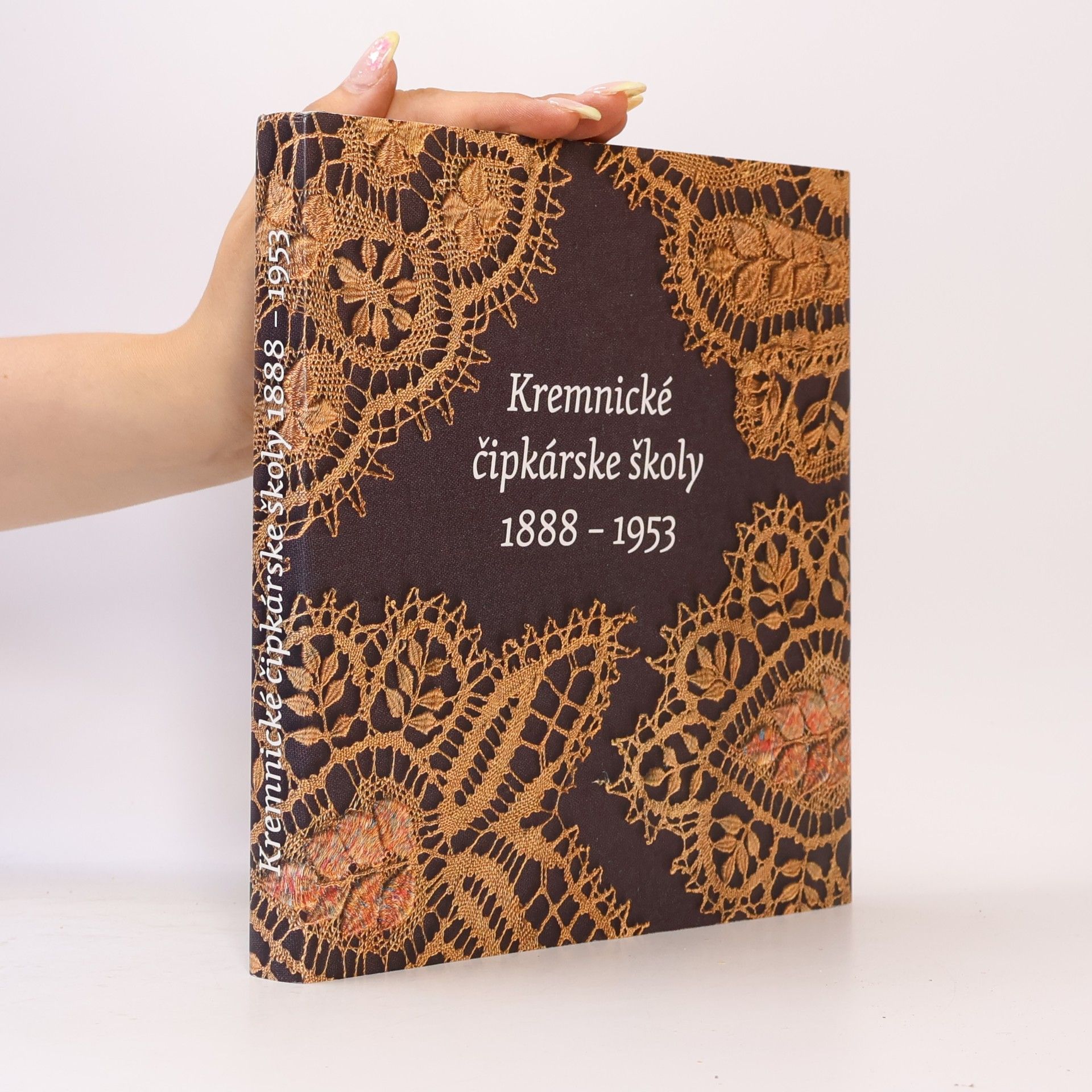 Kremnické čipkárske školy 1888 – 1953