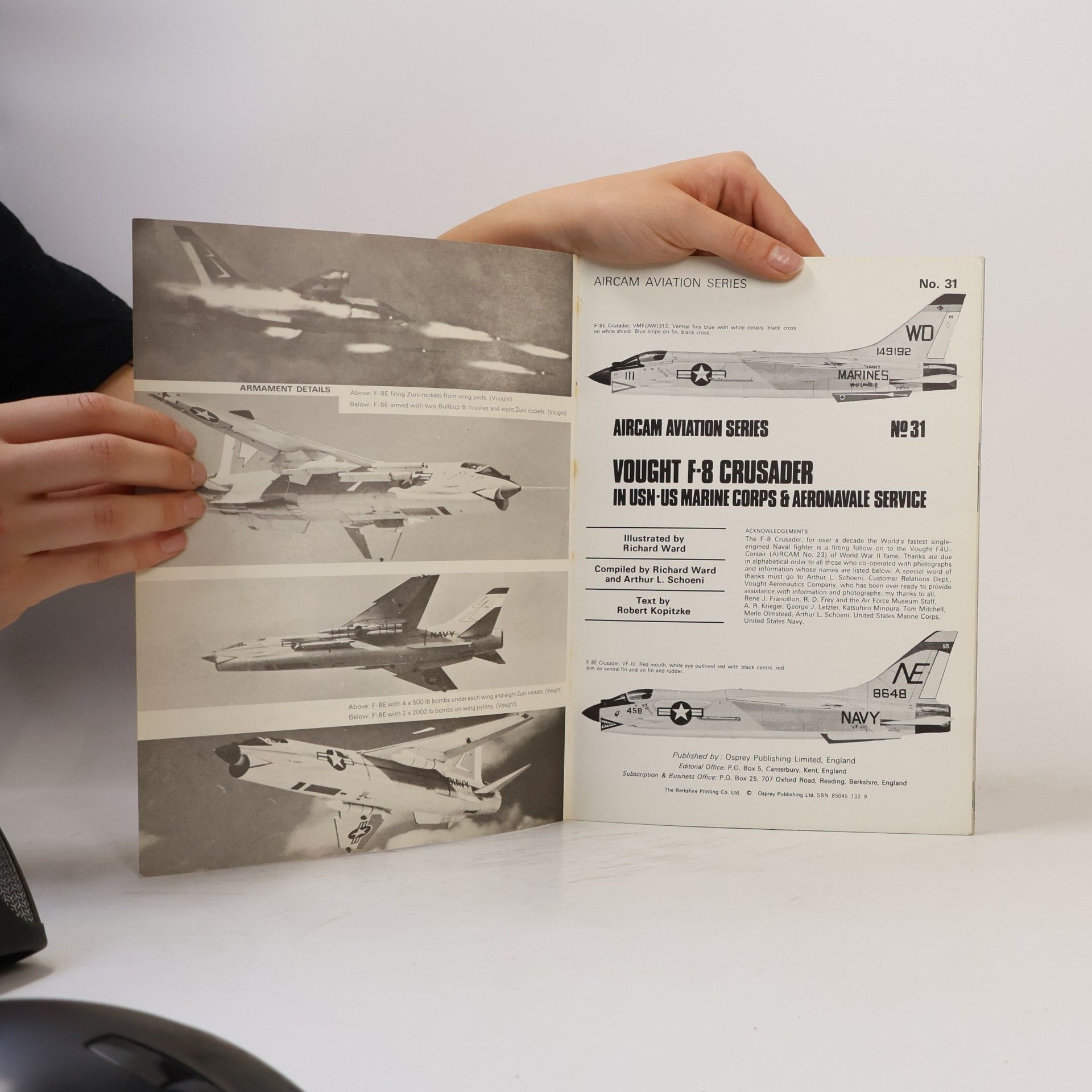 Various authors Vought F-8 Crusader in USN-US Marine Corps & Aeronavale Service