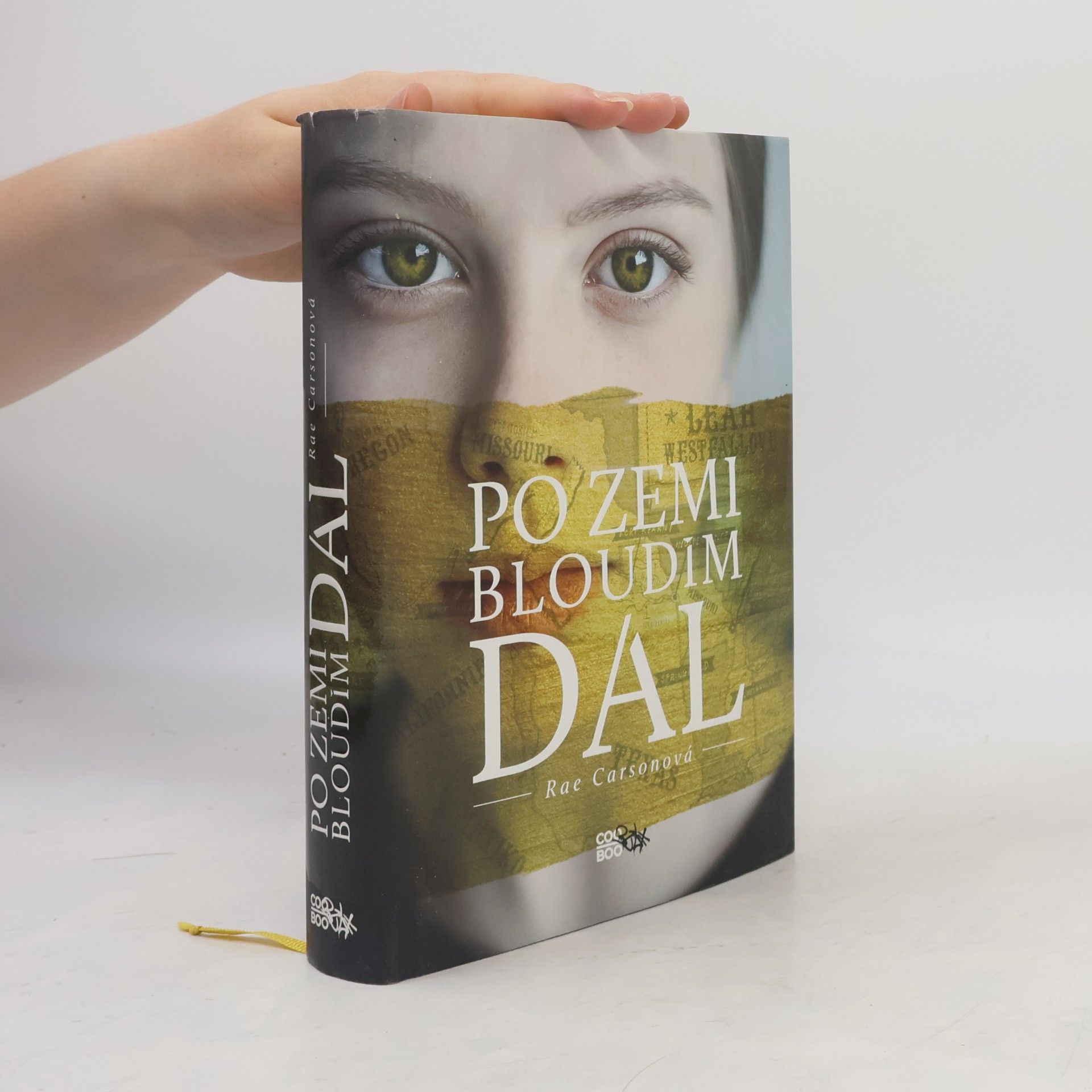 Rae Carson Po zemi bloudím dál